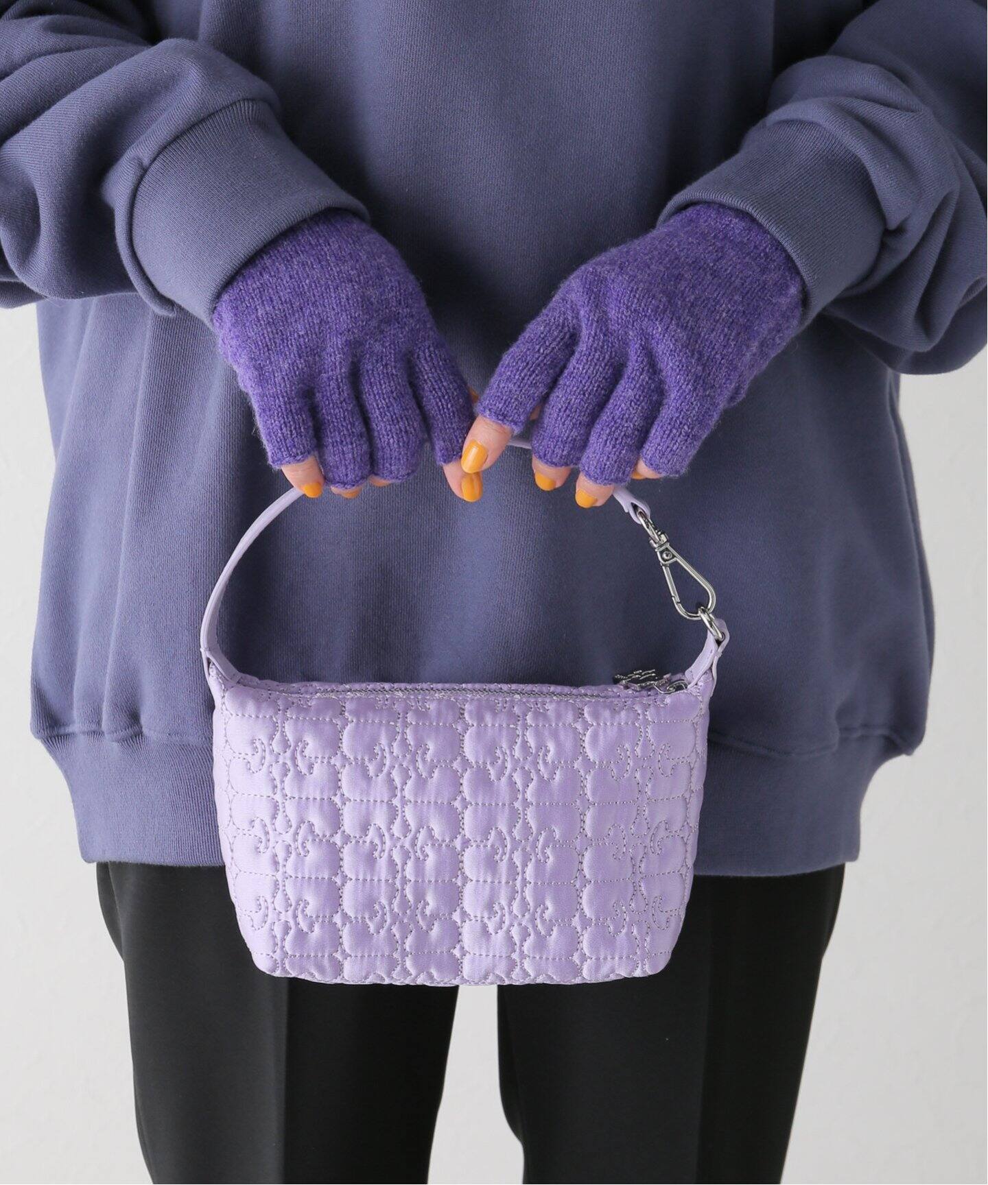 GANNI / ガニー】Butterfly Small Pouch Satin：バッグ（ハンドバッグ 