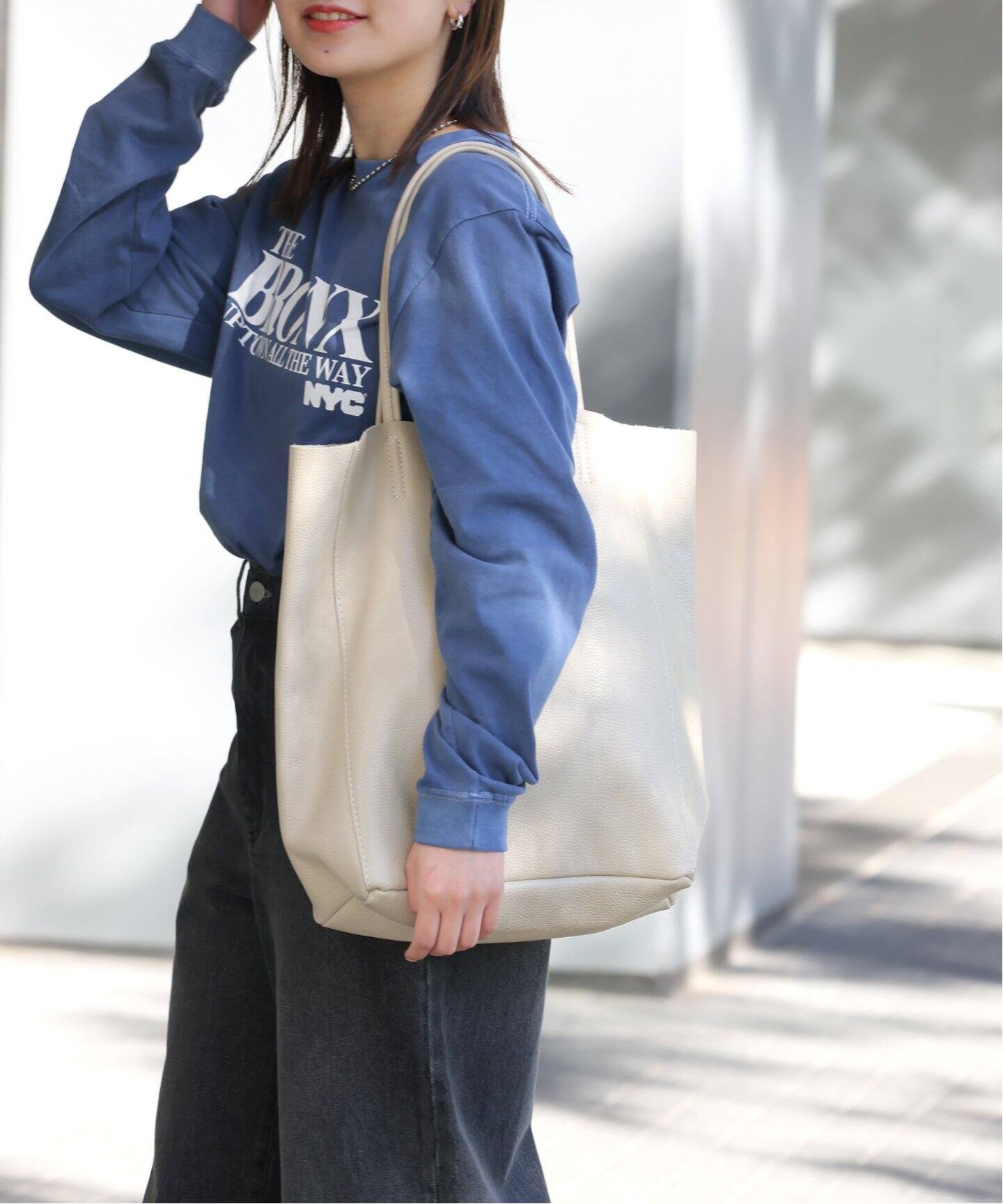 MARLON マルロン　スタッズチェーン　バッグ　ジャーナルスタンダード　水色 JOURNAL STANDARD - MARLON マルロン スタッズチェーン バッグ