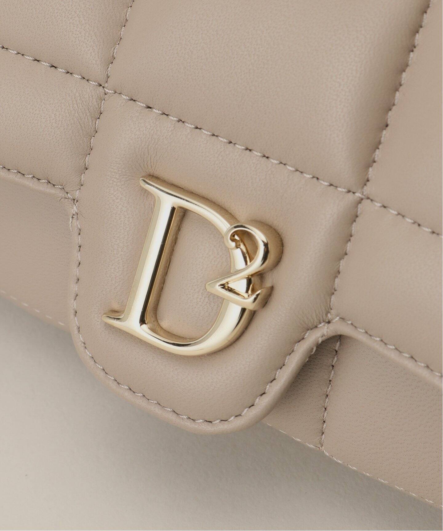 DSQUARED2/ディースクエアード】BUM バッグ（その他バッグ）｜MUSE de 
