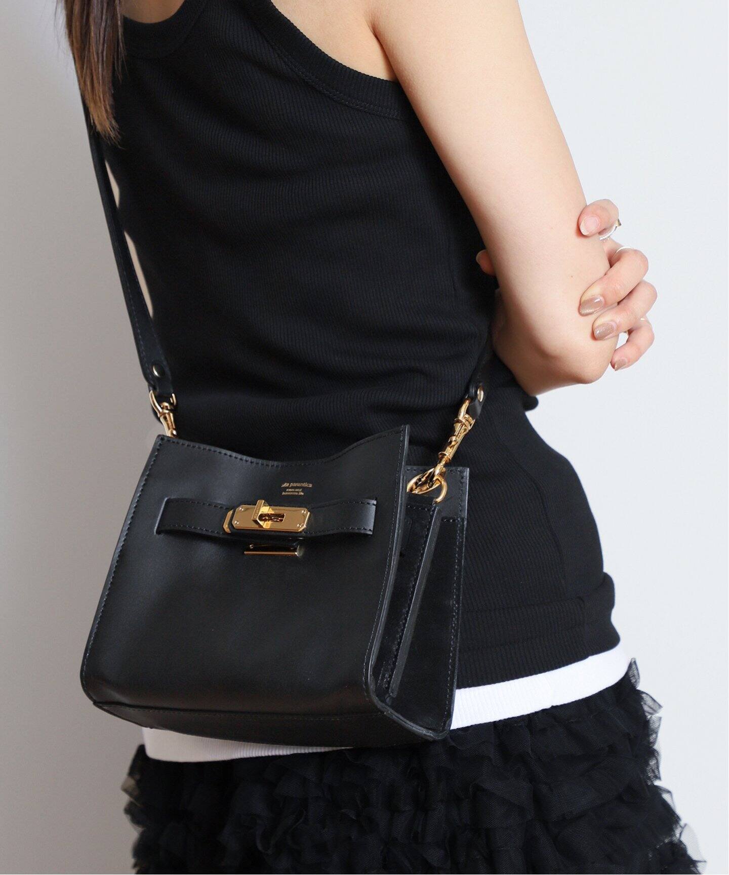 シータパランティカレザーミニバッグブラックドゥーズィエムクラス 