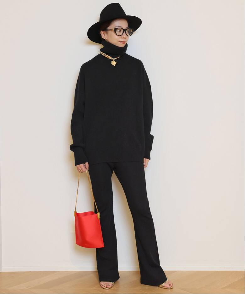 NEOUS/ネウス】 SATIN SHOULDER BAG（ショルダーバッグ）｜MUSE de 