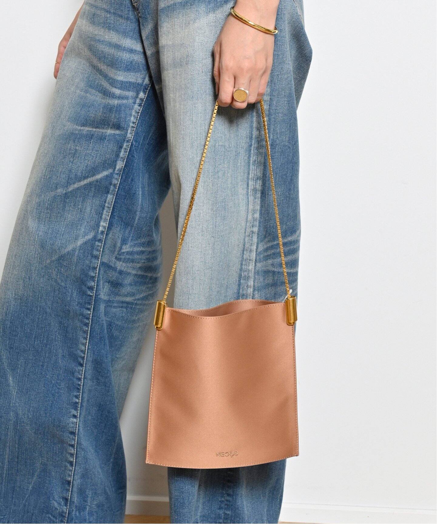 NEOUS/ネウス】 SATIN SHOULDER BAG（ショルダーバッグ）｜MUSE de  