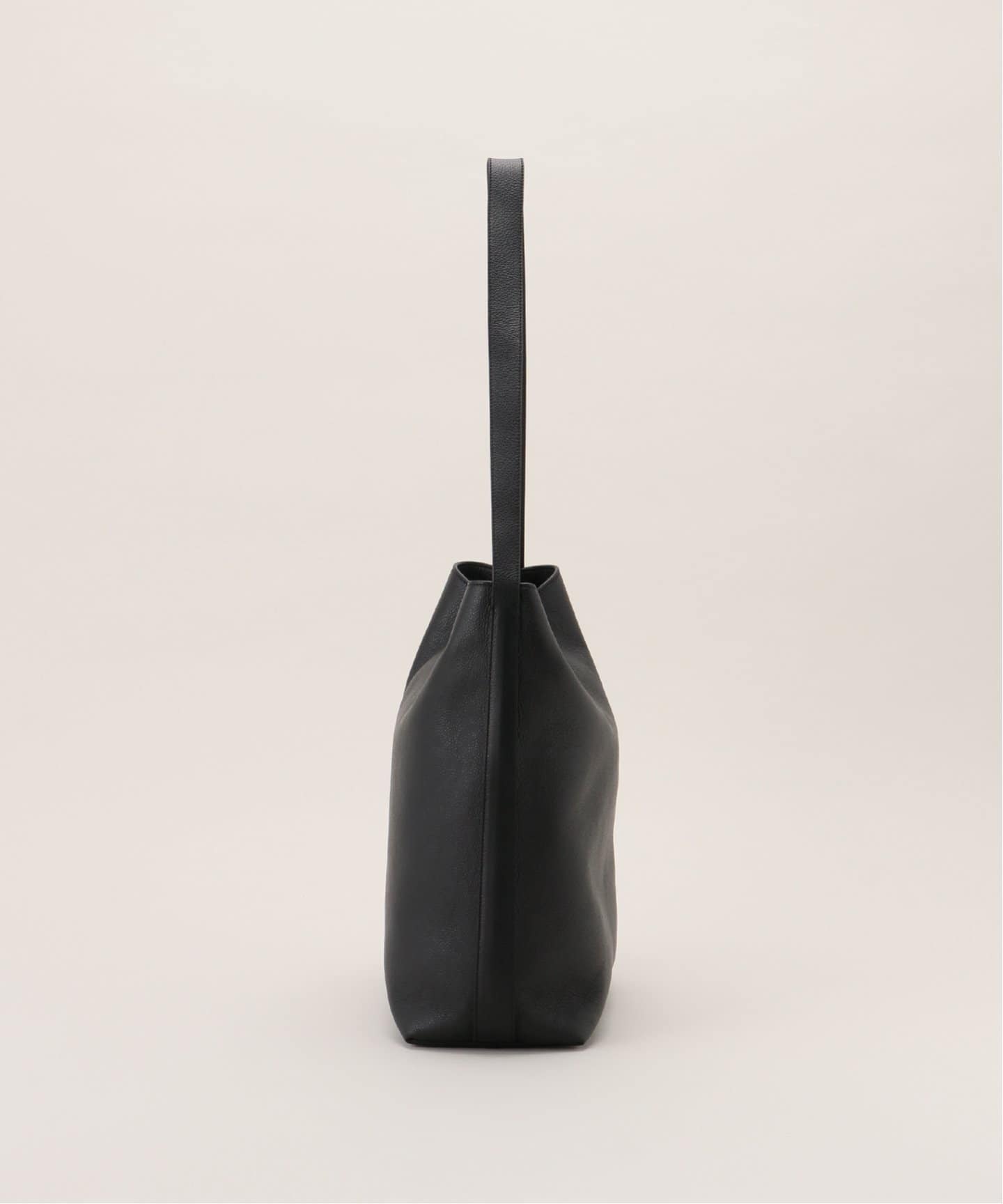【関税込み】Aesther Ekme ブラック Sac Supple トートバッグ Sac Supple | AESTHER EKME