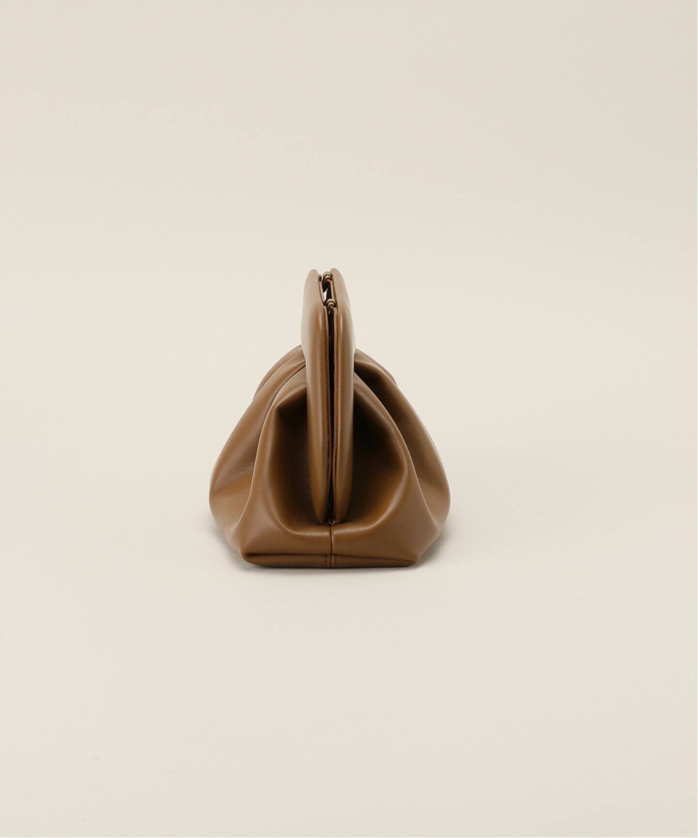 THEMOIRE/テモワール】 TIA CLUTCH BAG（クラッチバッグ）｜L 