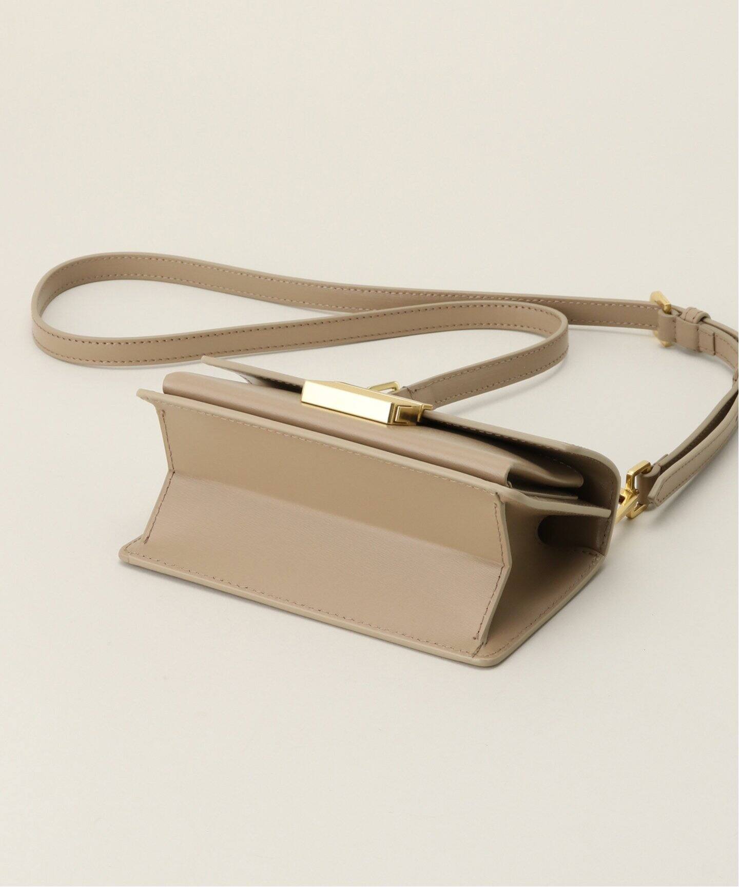 GOLDEN GOOSE/ゴールデン グース】 VENEZIA SMALL BAG（ショルダー 