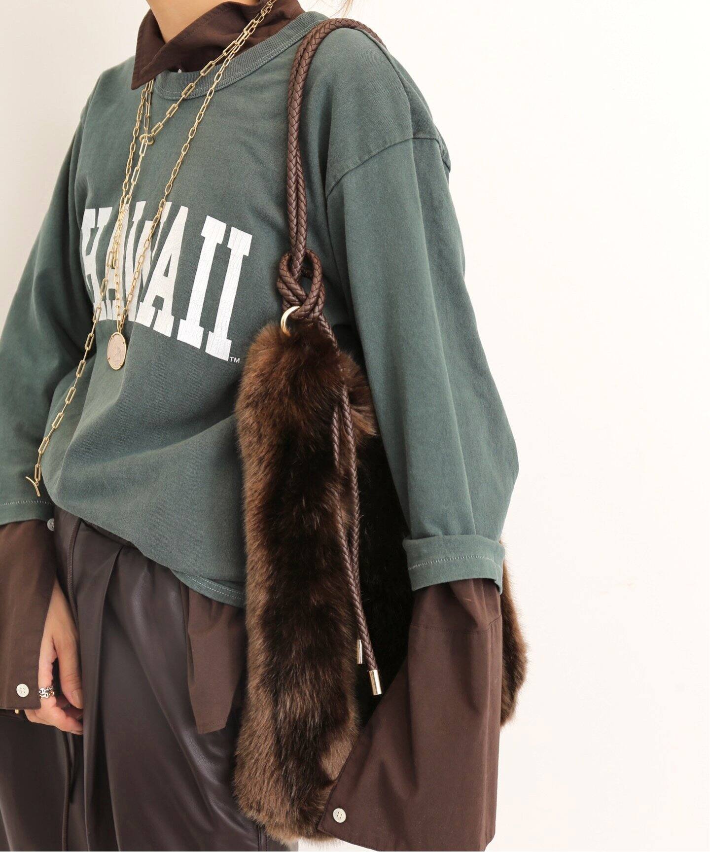 ★L'Appartement A POINT アーポワン ダークブラウン バック A POINT/アーポワン】 MARRON FAKE FUR BAG（ショルダーバッグ
