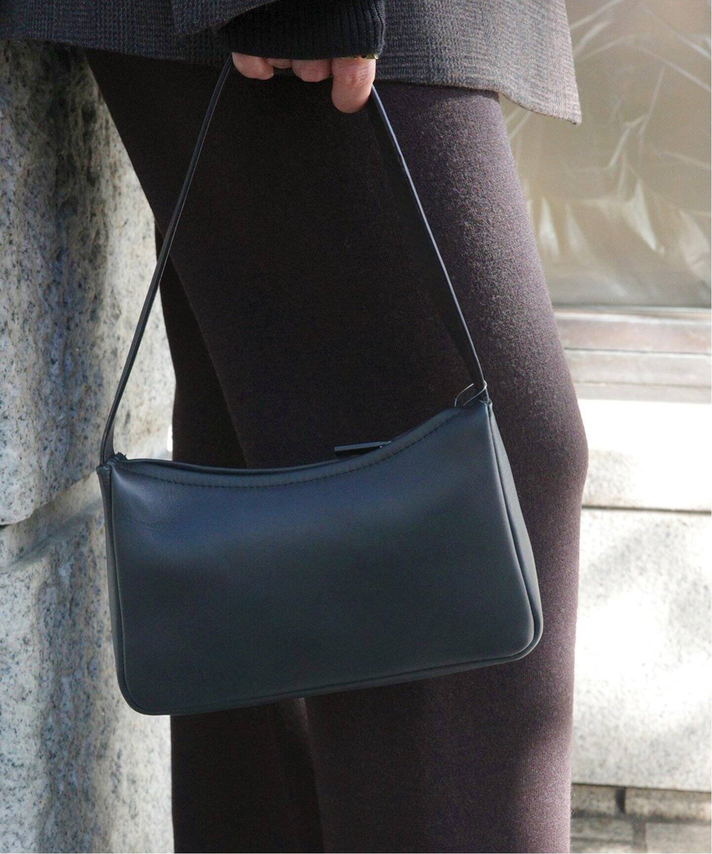 ST.AGNI/セントアグニ】Petit Shoulder Bag（ハンドバッグ）｜AP  