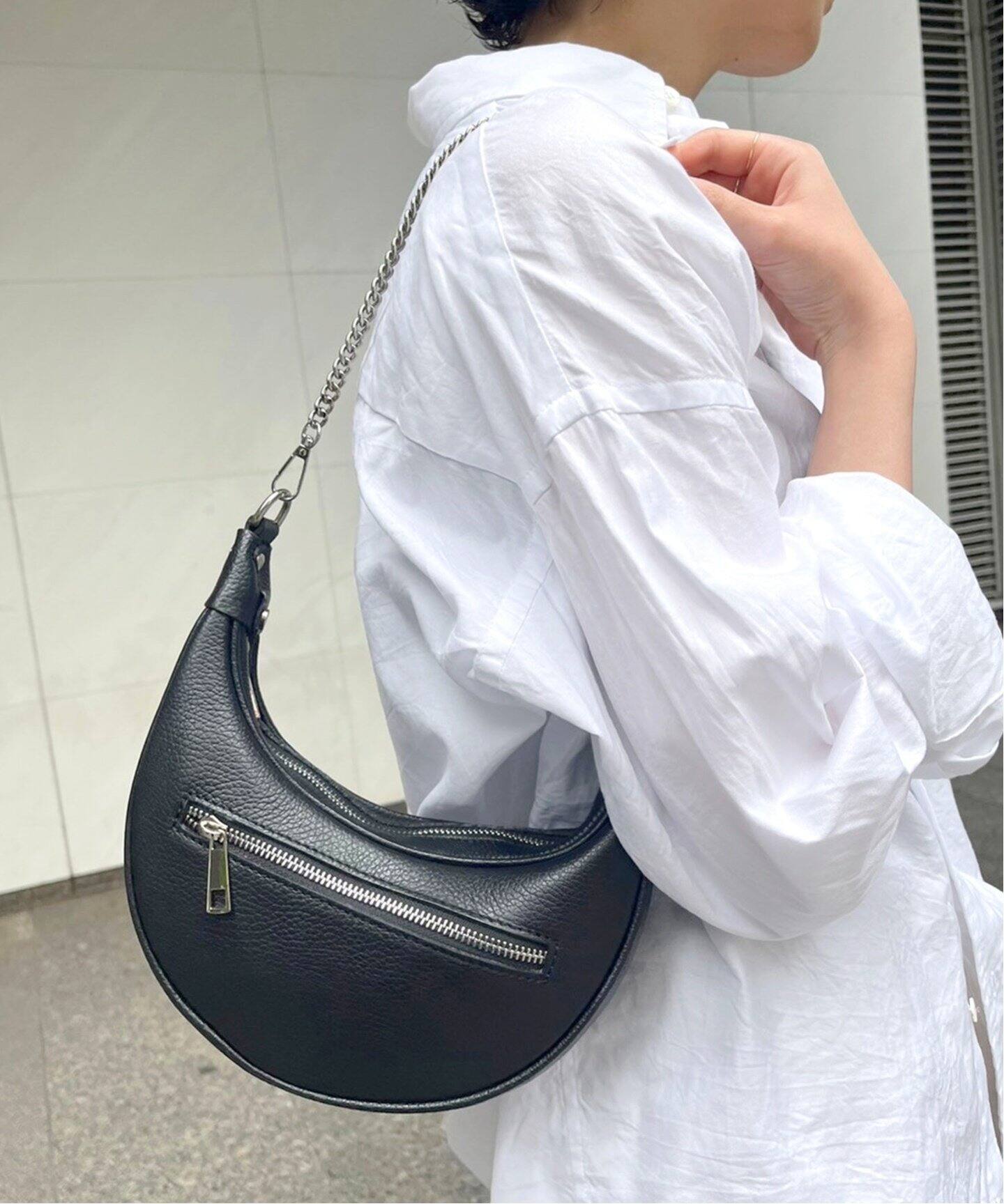 AULENTTI/オウレンティ】チェーンハーフムーンバッグ（ショルダー  