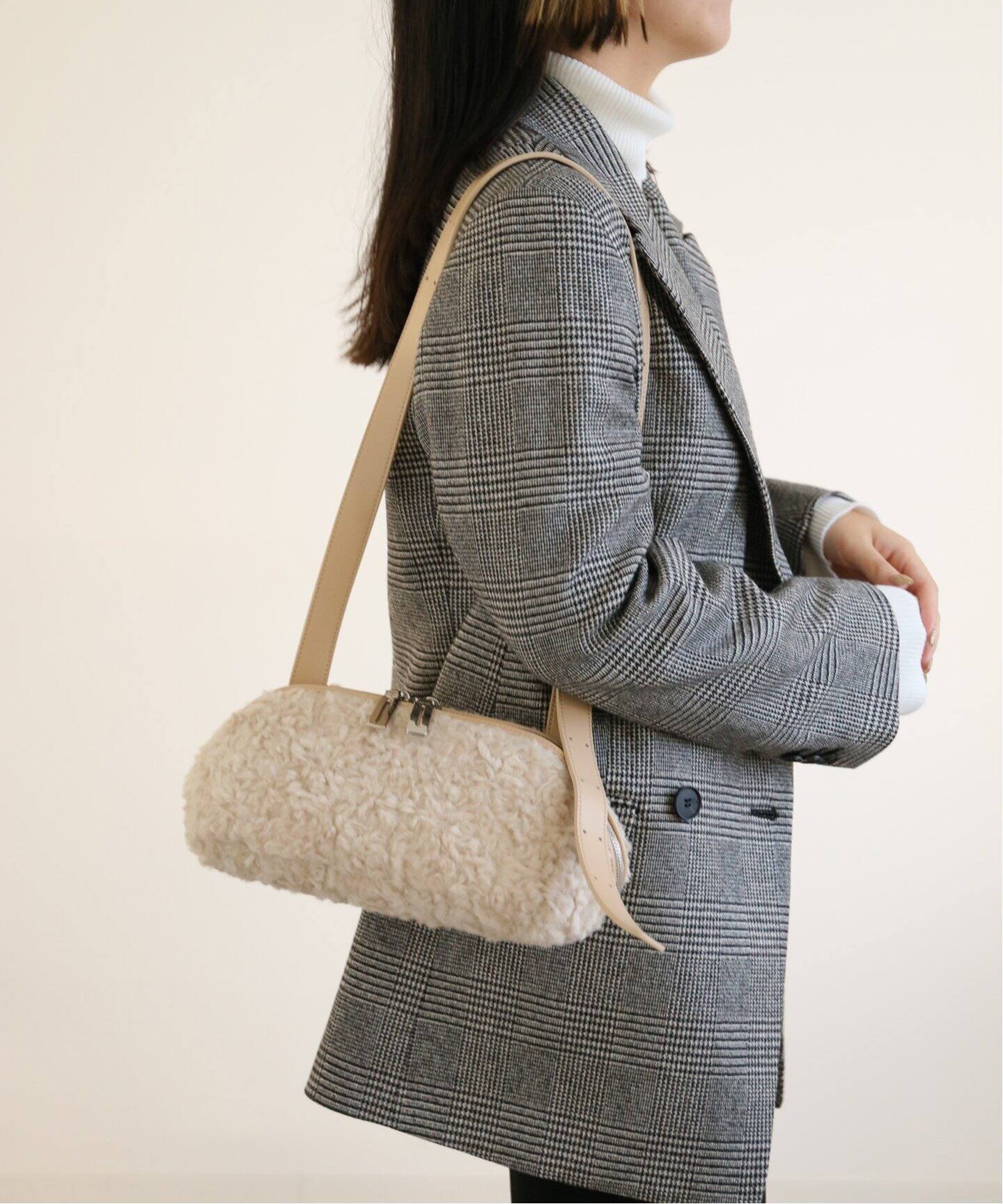 ADD CULUMN/アドカラム FIGRE BODYBAG FUR（ショルダーバッグ）｜LE 