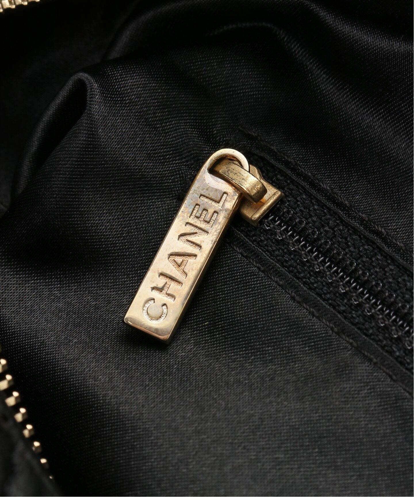 CHANEL / シャネル】Matelasse bag（その他バッグ）｜HIROB（ヒロブ  