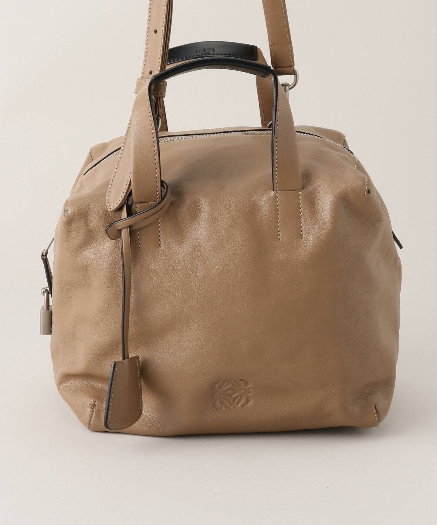 LOEWE / ロエベ】Origami Cubo（その他バッグ）｜HIROB（ヒロブ）の 