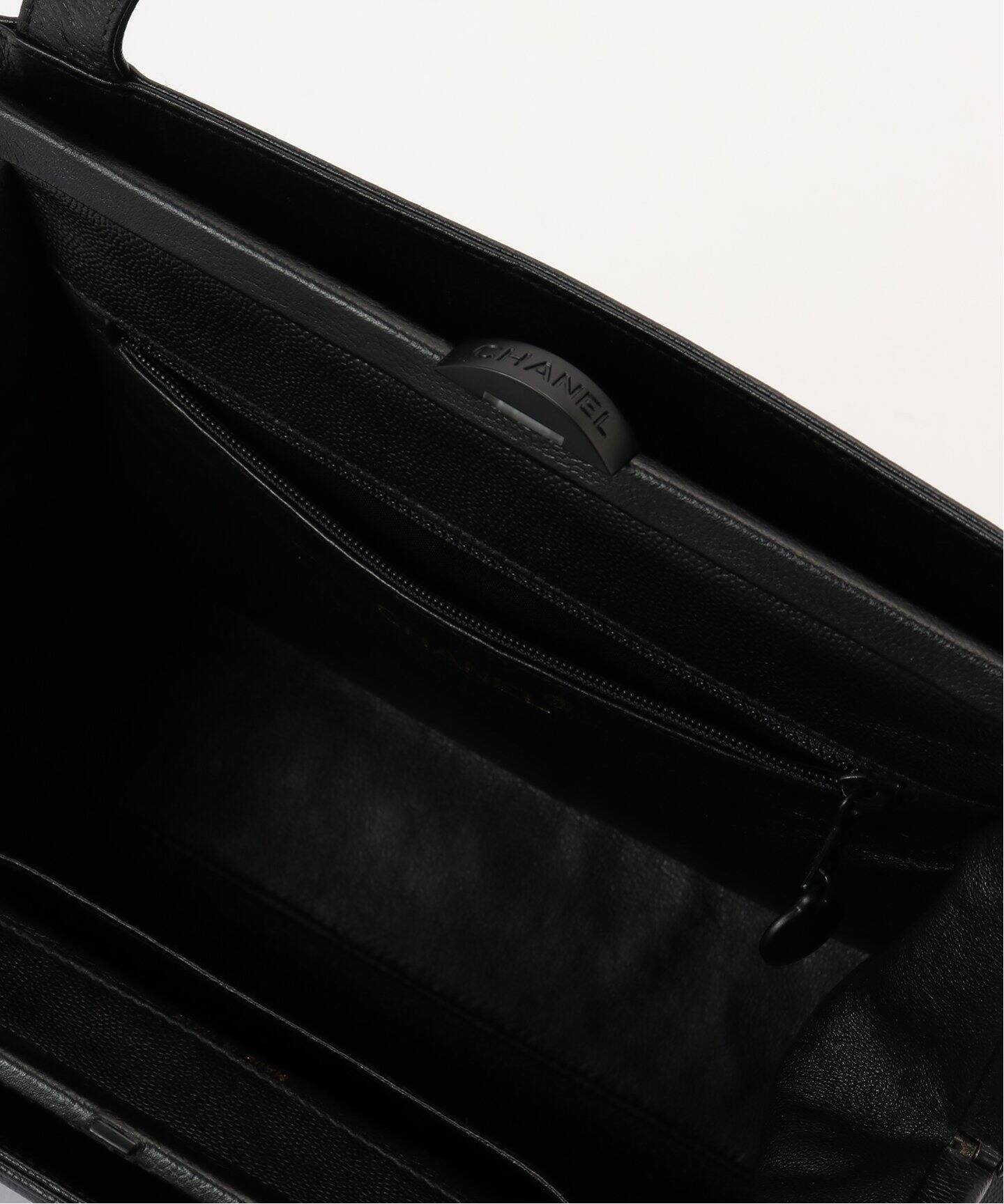 CHANEL / シャネル】 Shoulder Bag（ショルダーバッグ）｜HIROB