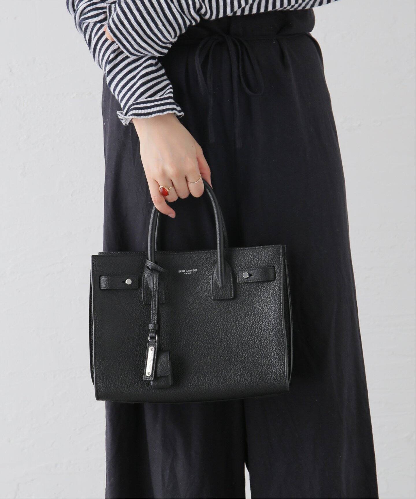 SAINT LAURENT/サンローラン】Sac de Jour（ショルダーバッグ  