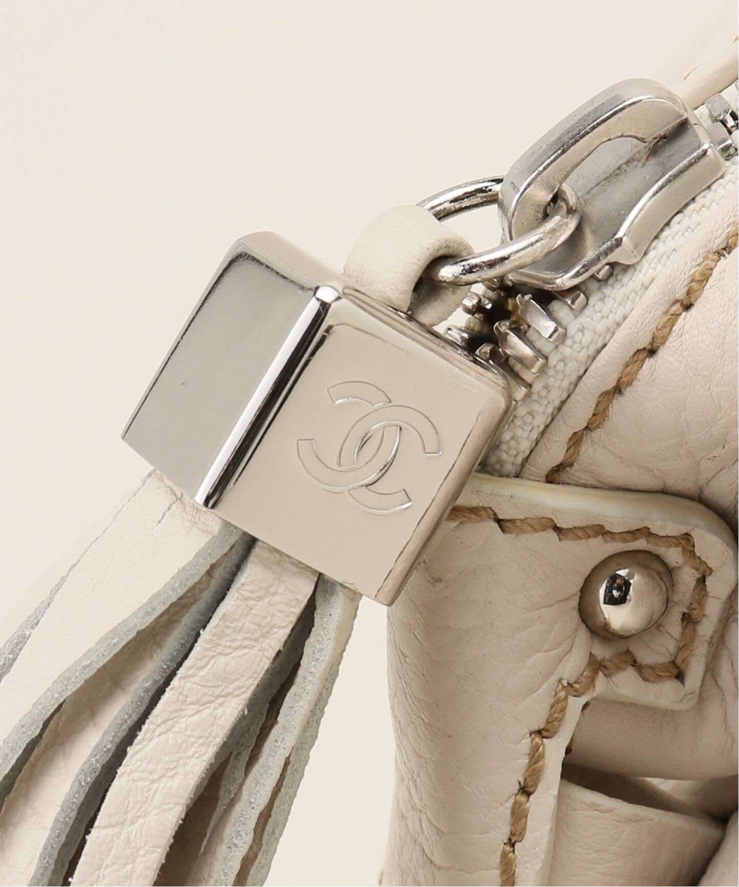 VINTAGE CHANEL/シャネル】 タッセル ミニボストンバッグ（ボストン 