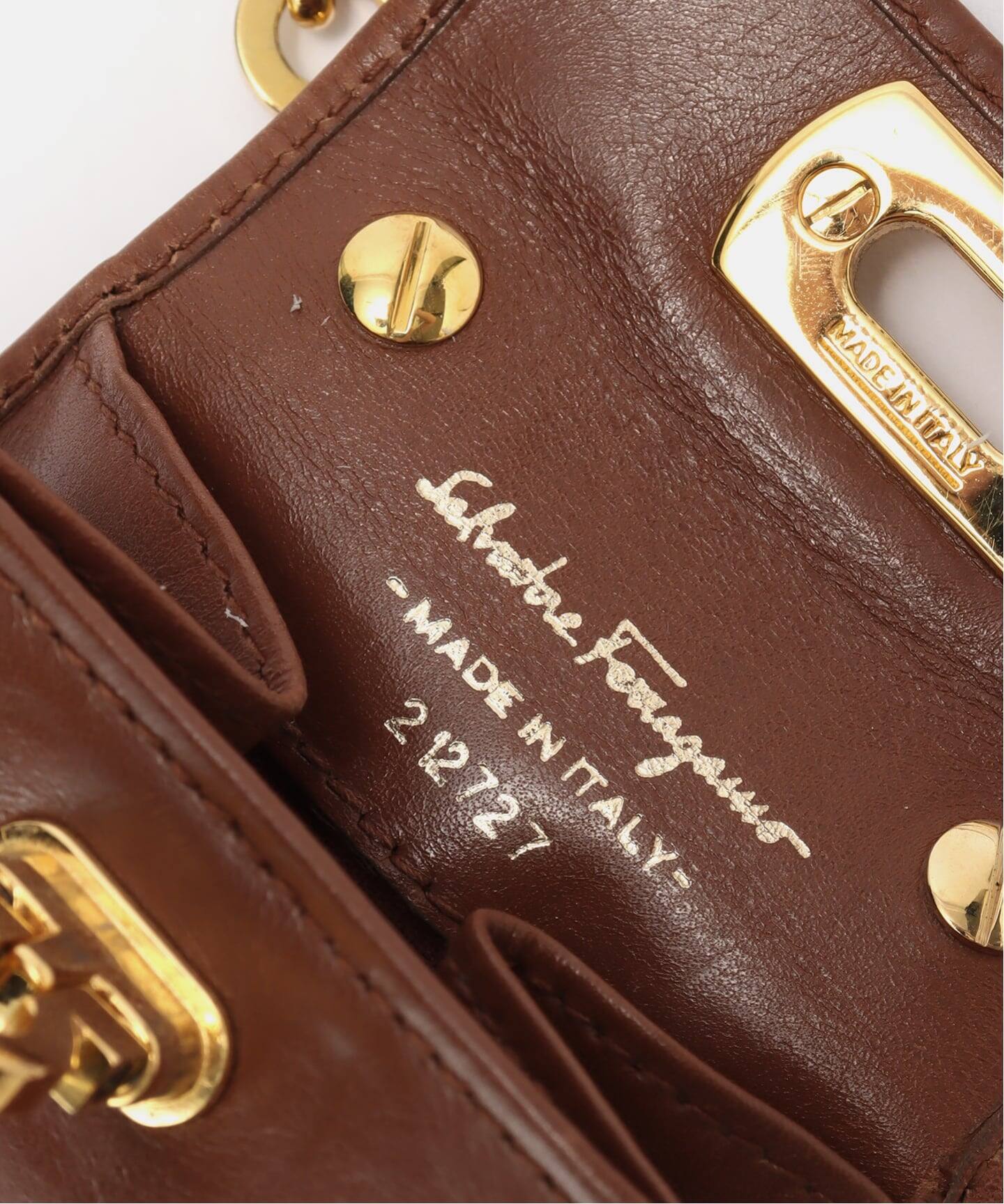 VINTAGE FERRAGAMO/フェラガモ】 Gancini ミニチェーン
