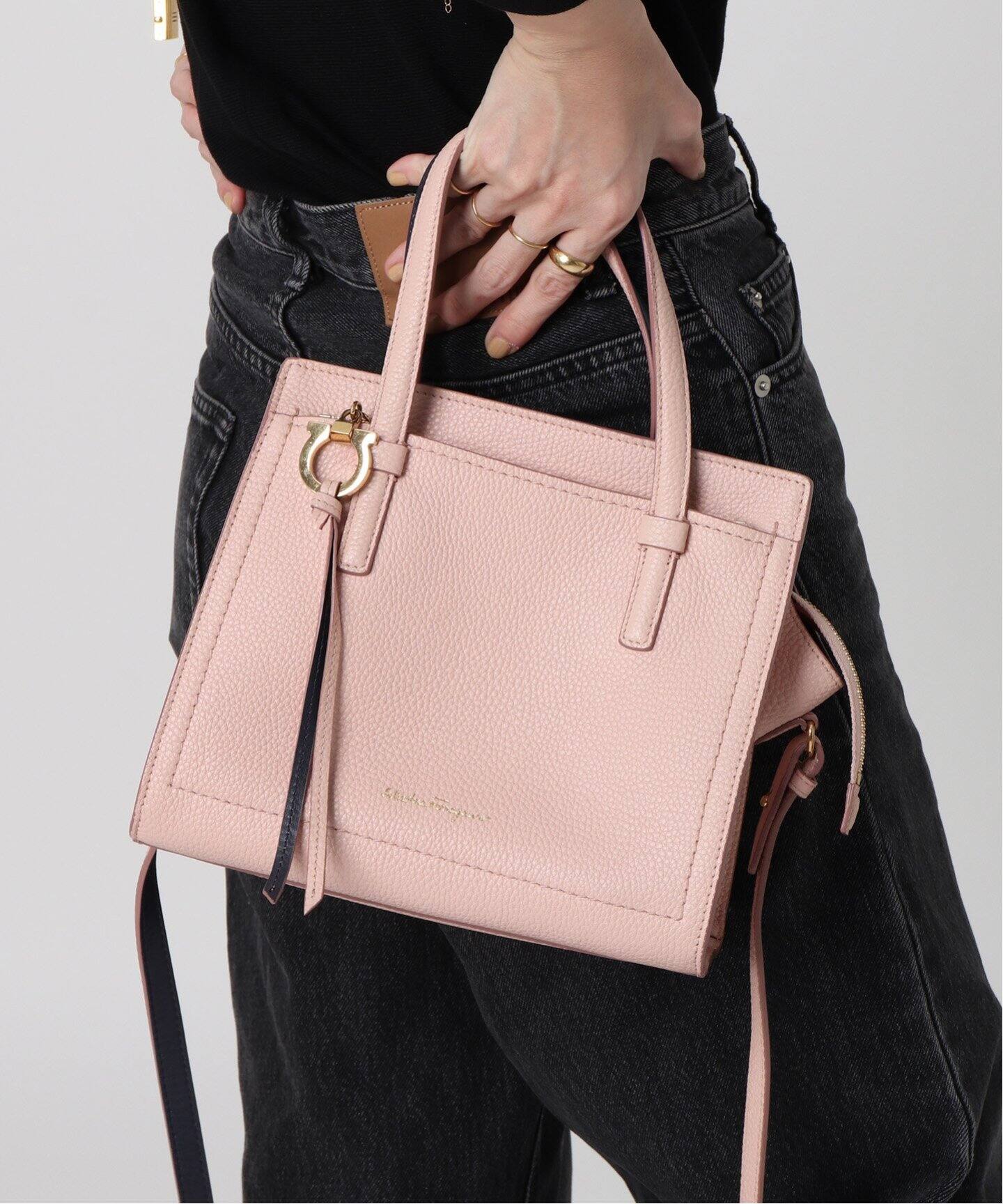 VINTAGE FERRAGAMO/フェラガモ】 Amy 2wayバッグ（トートバッグ 