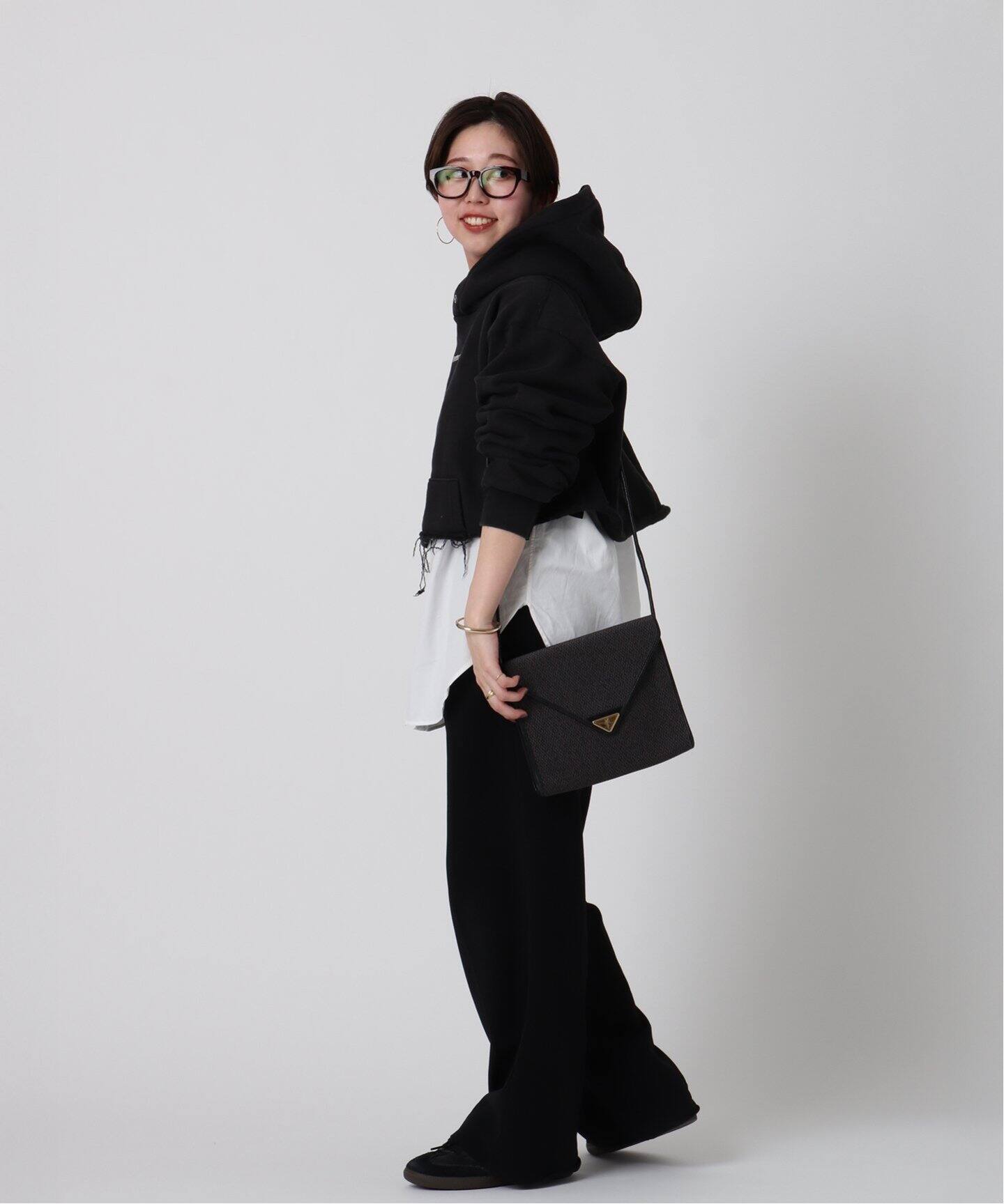 VINTAGE YSL/イヴ サンローラン】ショルダーバッグ（ショルダーバッグ 