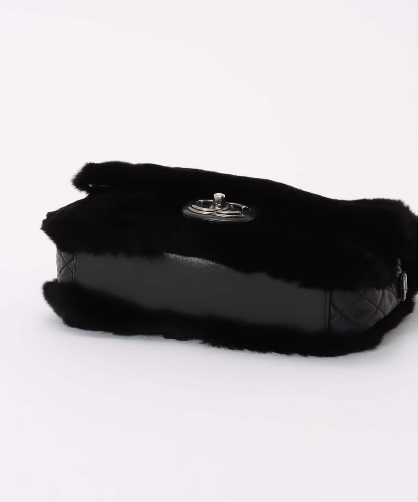 VINTAGE CHANEL/シャネル】チェーンショルダーバッグ 25 fur