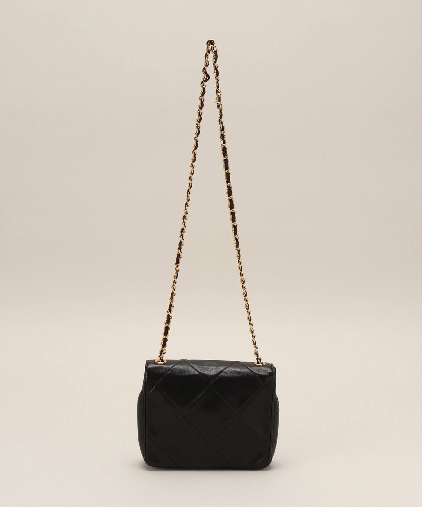 VINTAGE CHANEL/シャネル】マトラッセ チェーンショルダーバッグ 22 