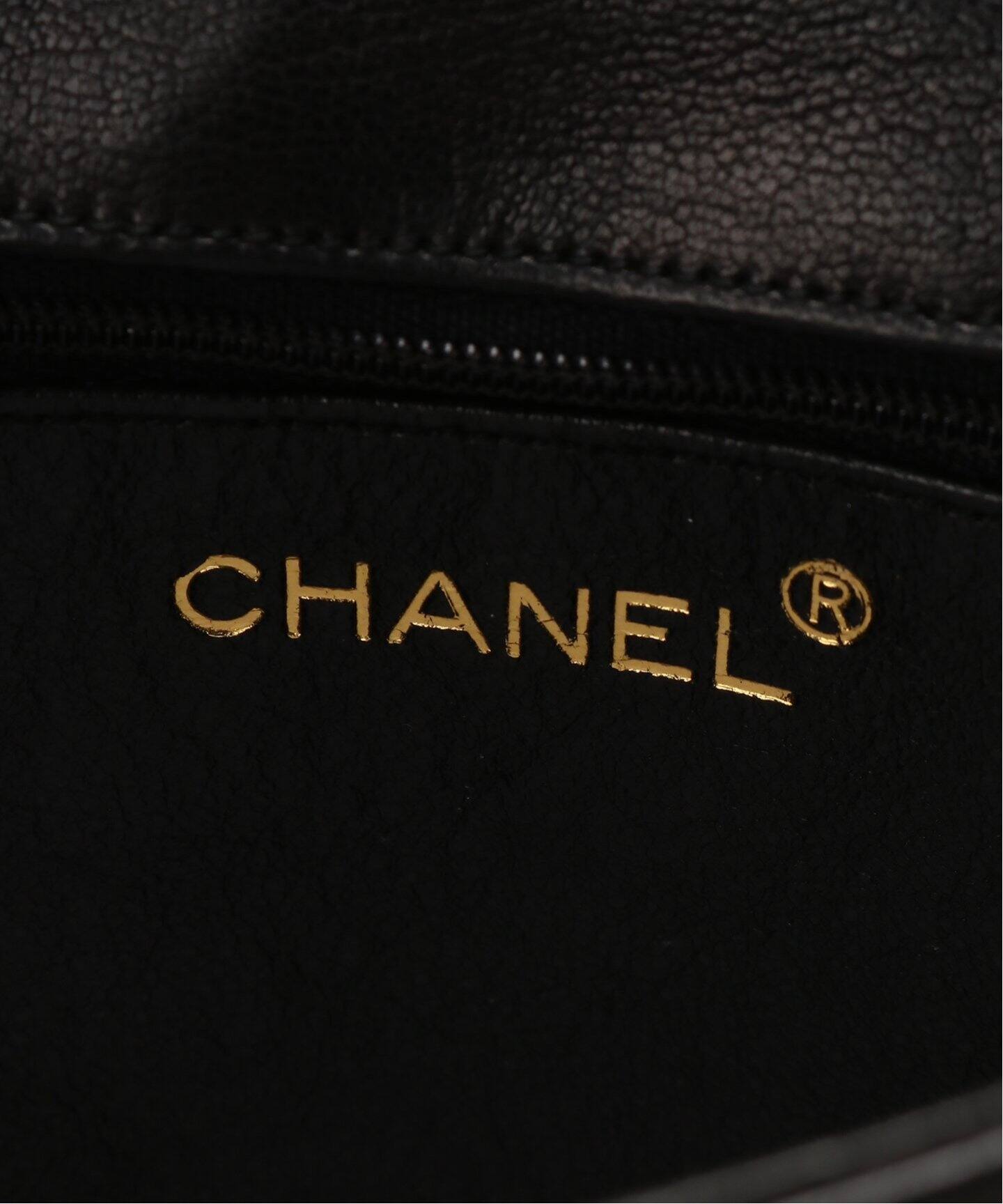 VINTAGE CHANEL/シャネル】マトラッセ チェーンショルダーバッグ 22 
