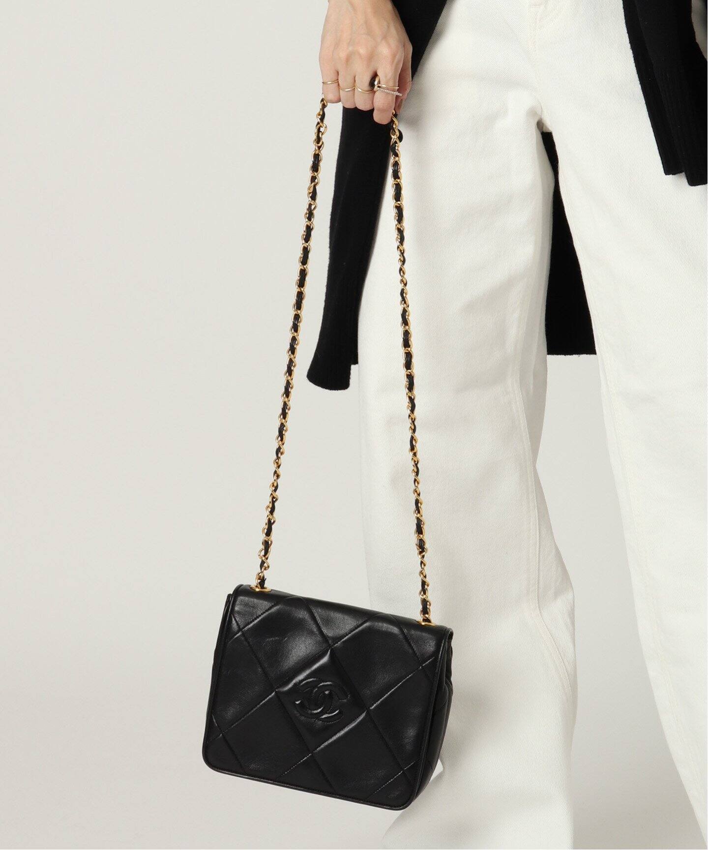 VINTAGE CHANEL/シャネル】マトラッセ チェーンショルダーバッグ 22  