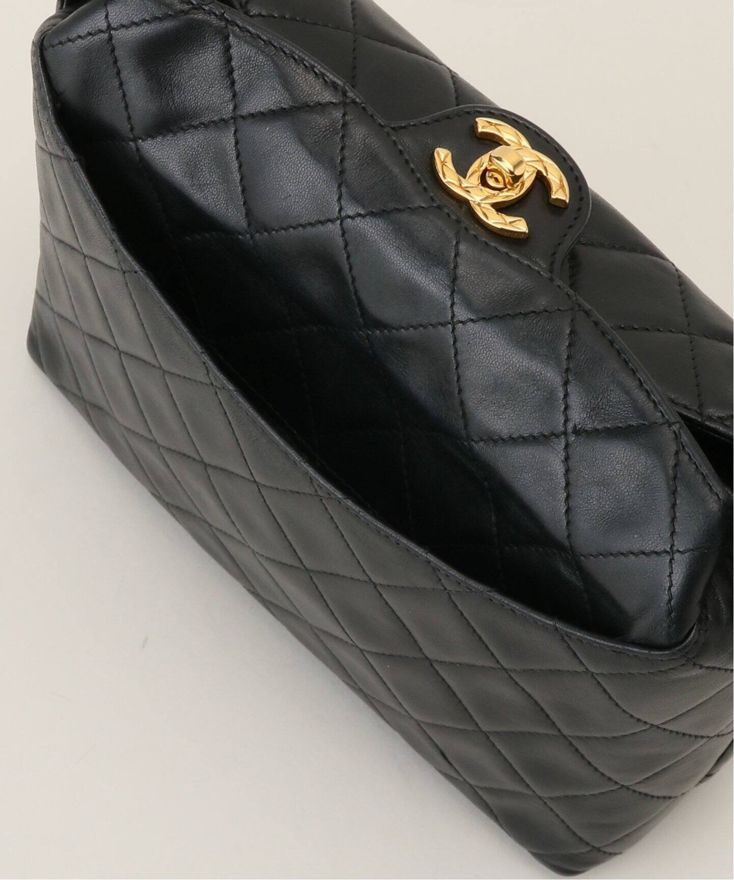 VINTAGE CHANEL/シャネル】マトラッセ ショルダーバッグ（ショルダー  