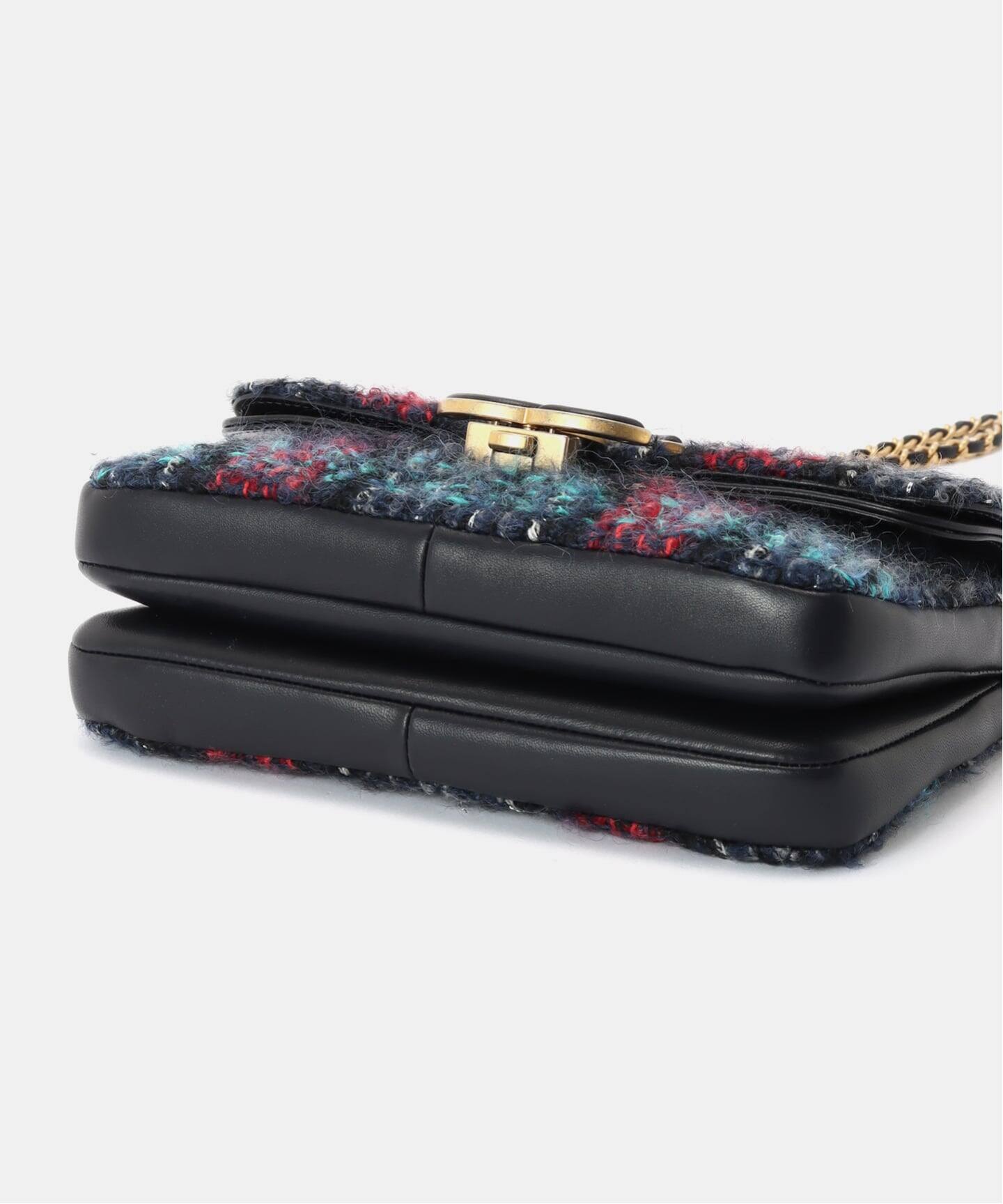 CHANEL/シャネル】 Matelase チェーンショルダーバッグ 22 tweed