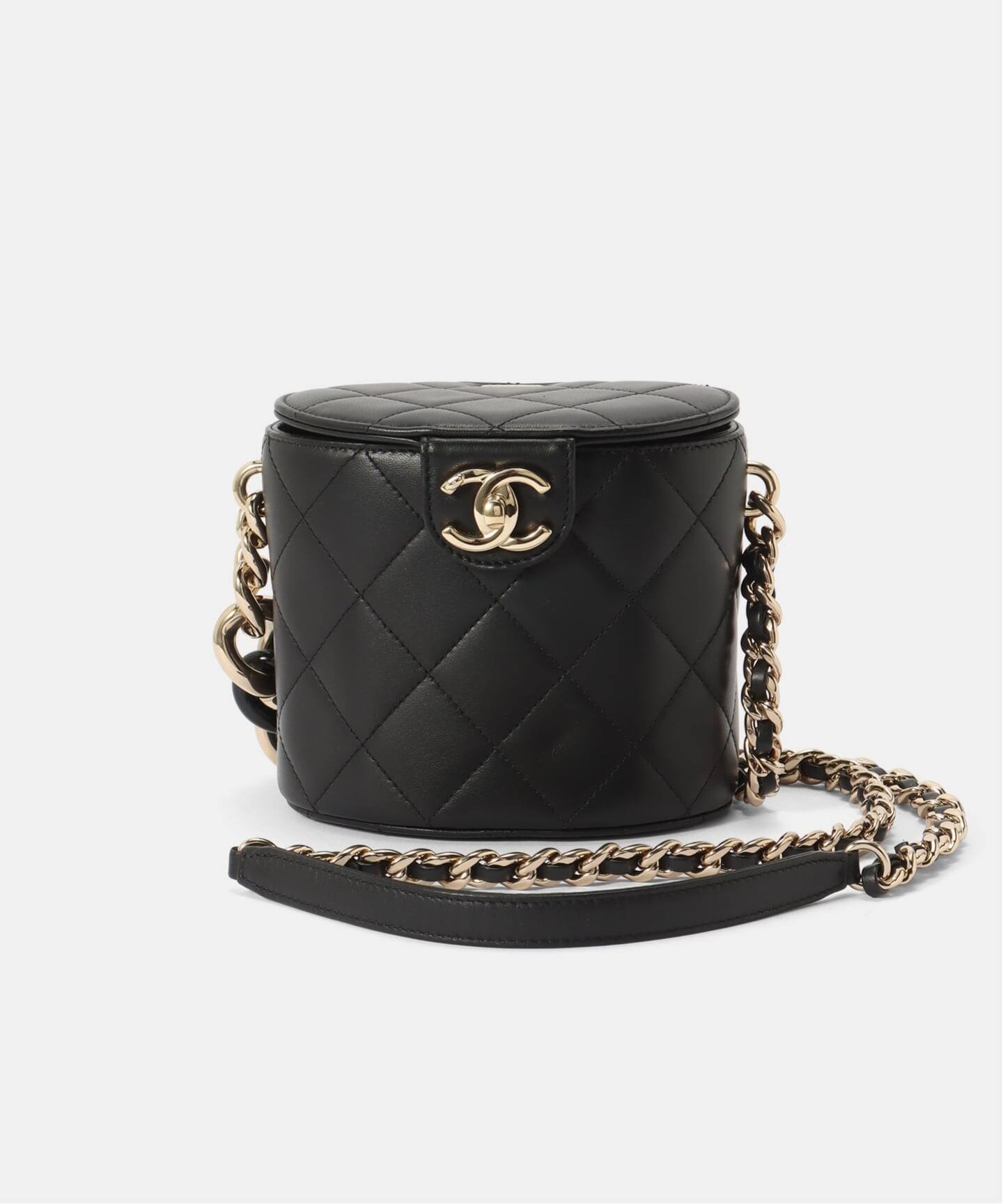 CHANEL/シャネル】Matelasse バニティチェーンショルダーバッグ 