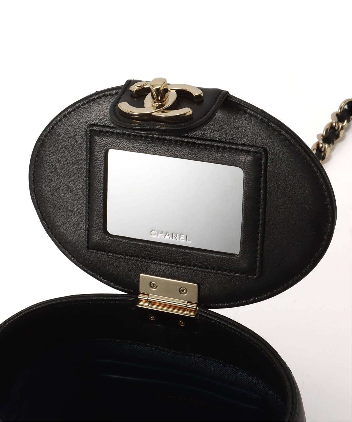 CHANEL/シャネル】Matelasse バニティチェーンショルダーバッグ 
