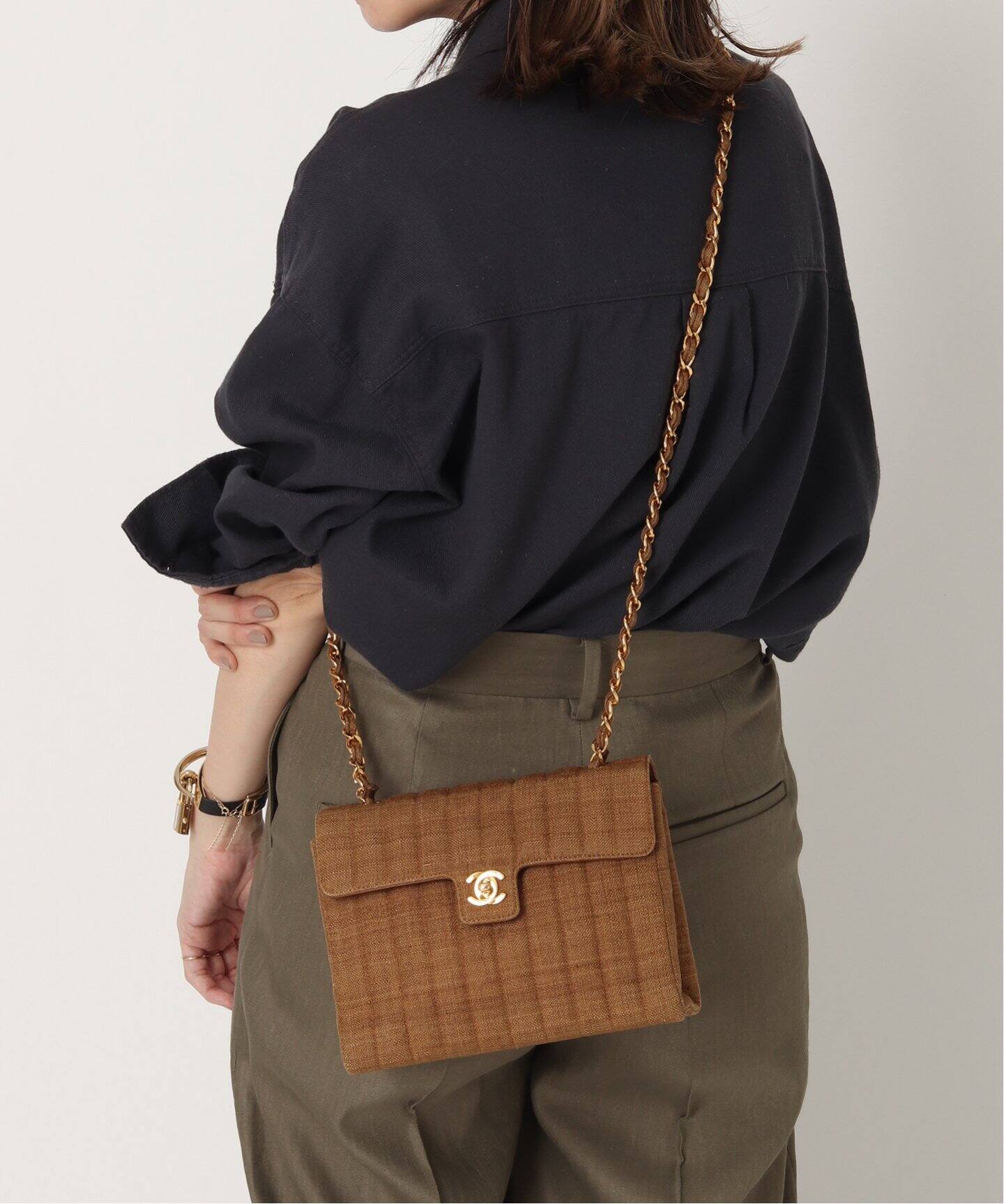 CHANEL ヴィンテージベルト付バッグ