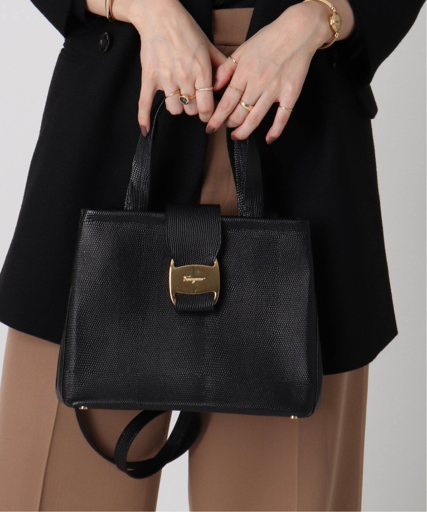 VINTAGE FERRAGAMO/フェラガモ】Vara 2wayバッグ（ハンドバッグ  