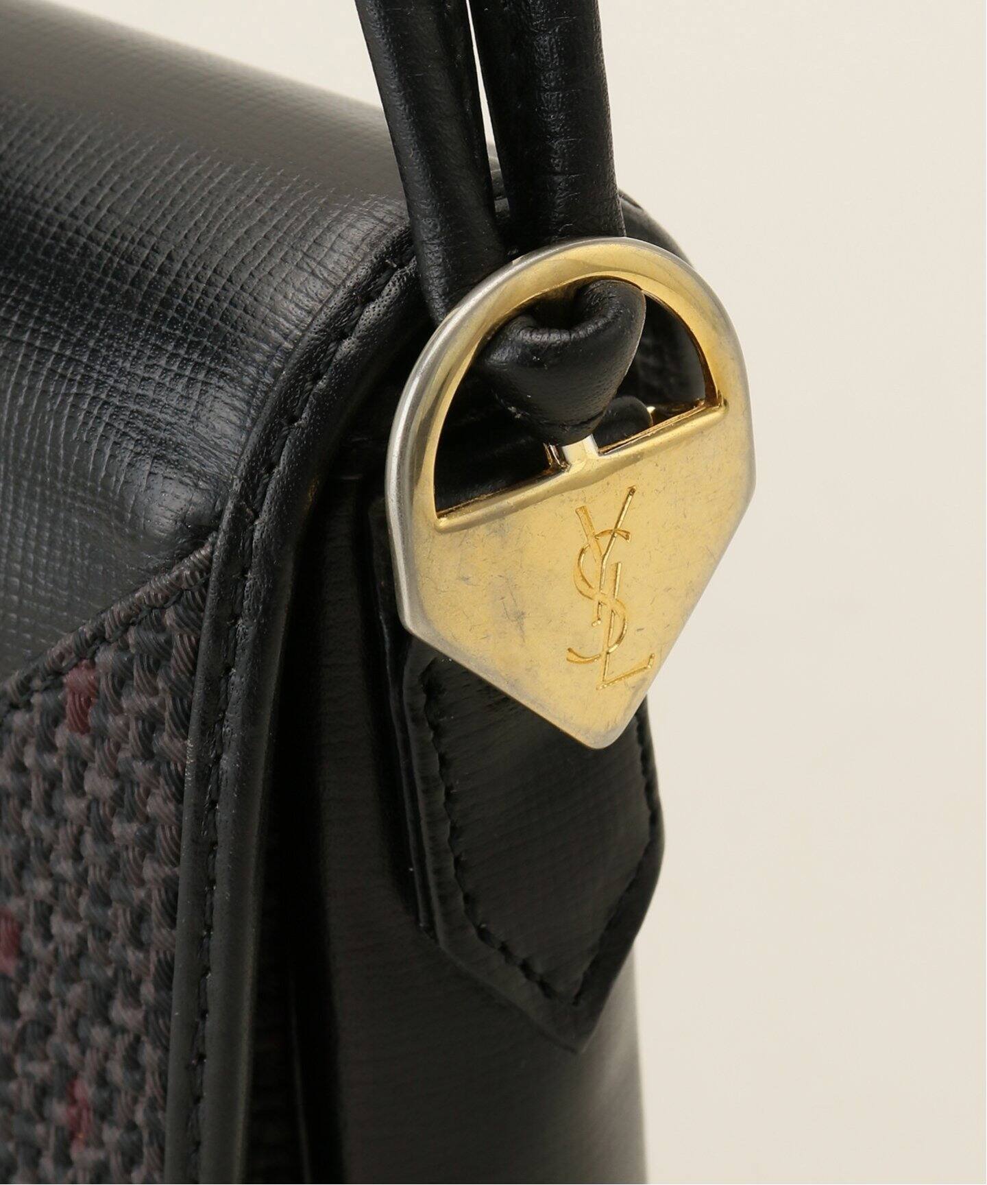 イヴ・サンローラン ショルダーバッグ ヴィンテージ YSL VINTAGE YSL/イヴ サンローラン】ショルダーバッグ（ショルダーバッグ