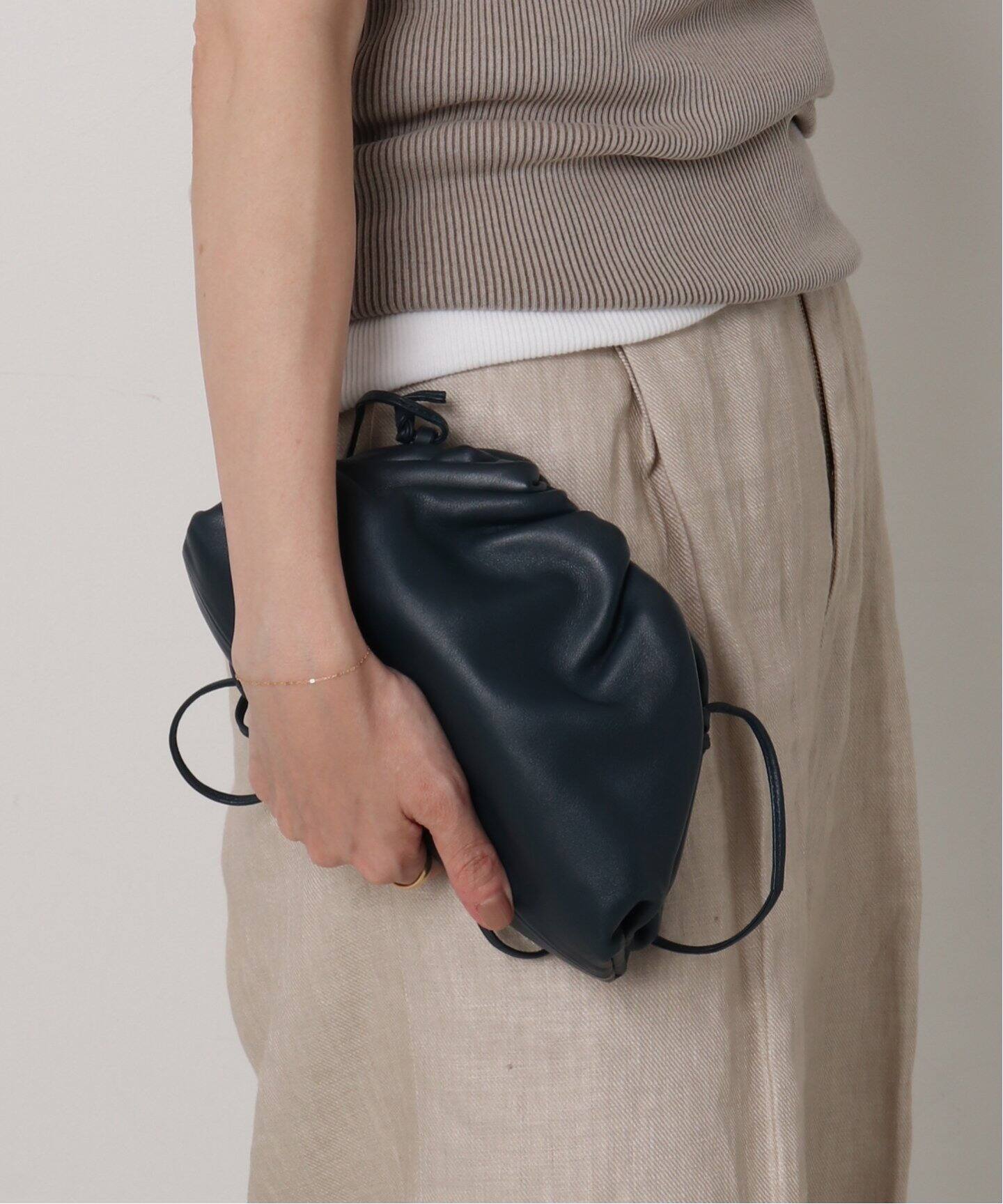 BOTTEGA VENETA/ボッテガ ヴェネタ】The pouch mini（ショルダーバッグ 