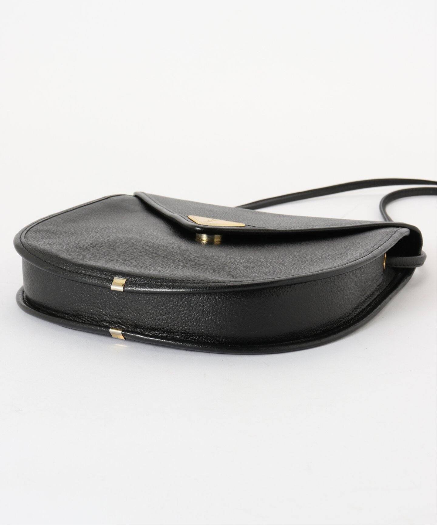 【VINTAGE】サンローラン レザー ショルダーバッグ 4b5d391f2dee2fa87f7be468f8a152