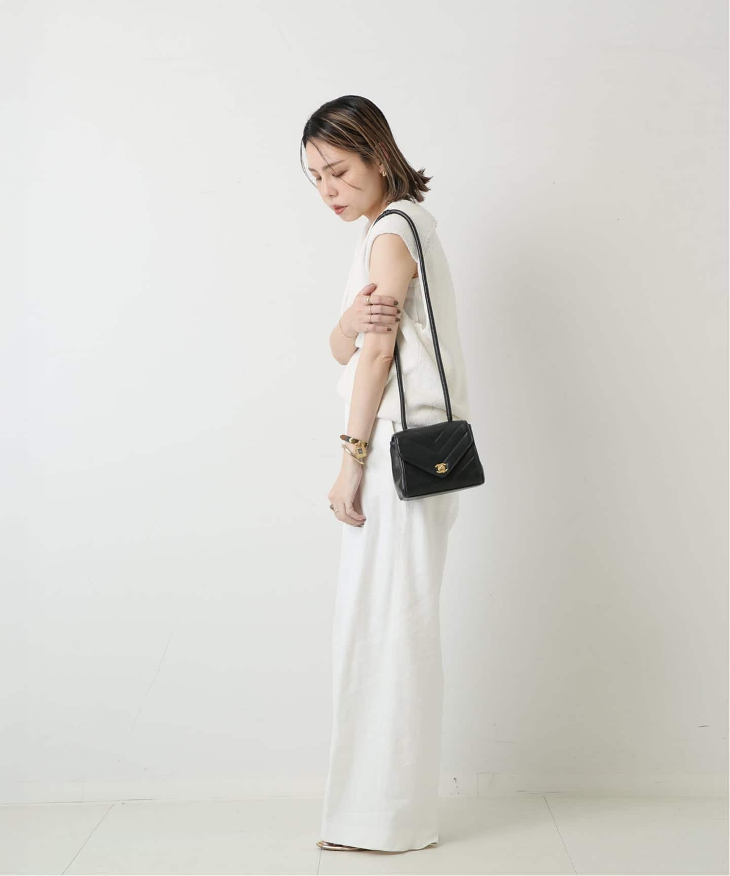 VINTAGE CHANEL/シャネル】V stitch ショルダーバッグ（ショルダー