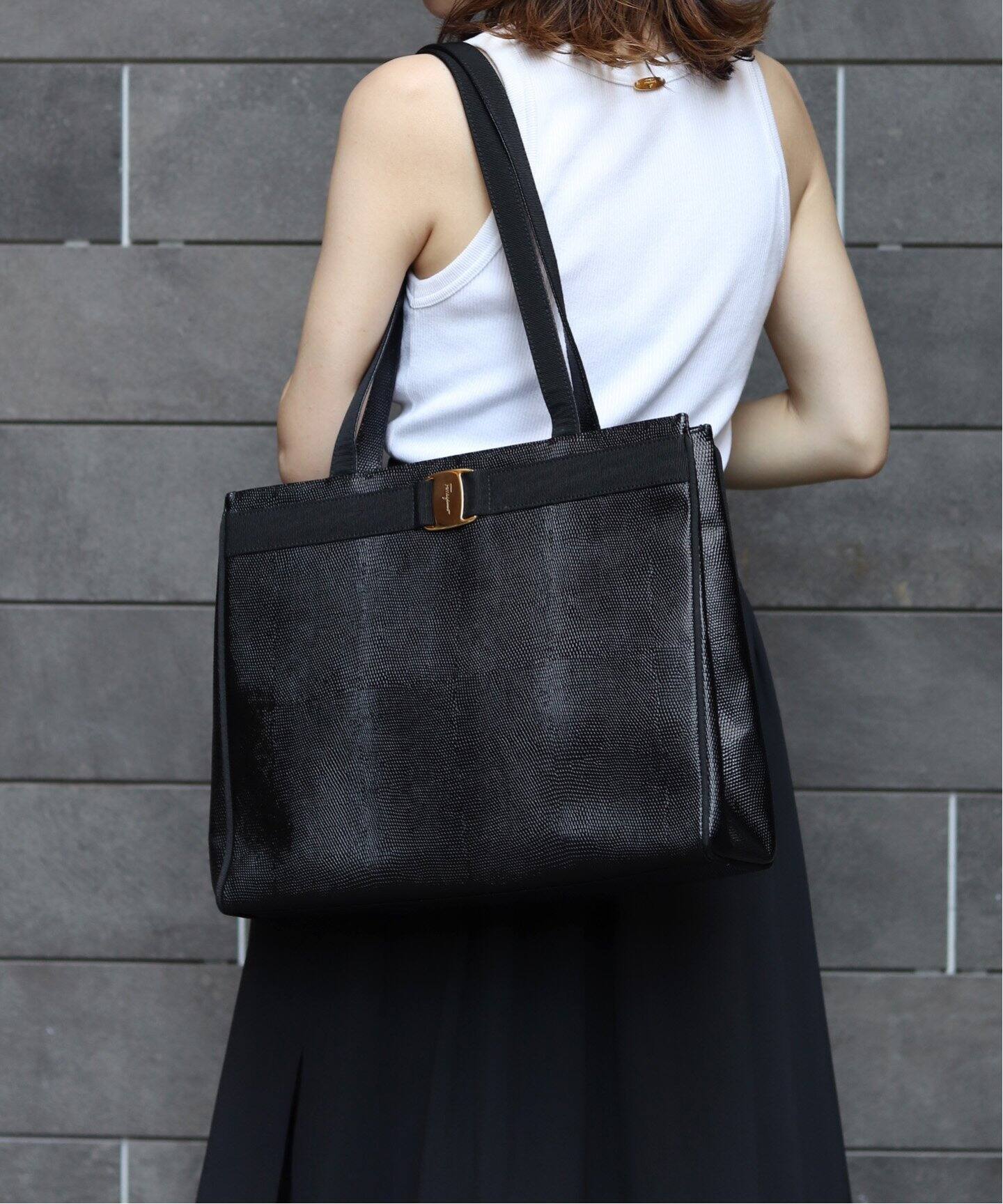 VINTAGE FERRAGAMO/フェラガモ】 Vara トートバッグ 34（トートバッグ  