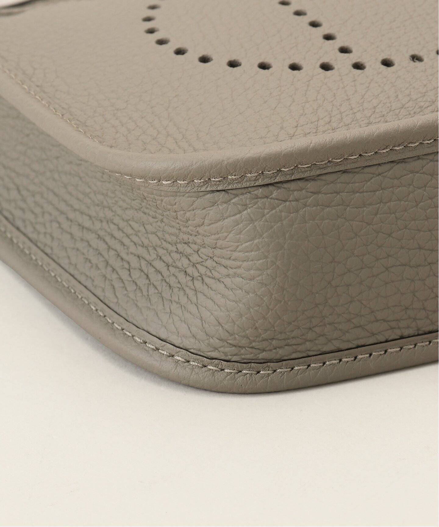 【リユース】HERMES ショルダーバッグ Evelyne 大人気♪【HERMES】Evelyne 33 エヴリン33 ショルダー (HERMES