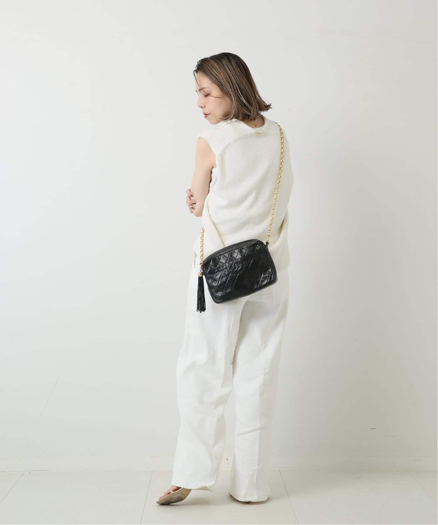 【ゆゆ】シャネル CHANEL 24番台 ショルダーバッグ ゆゆ様専用】シャネル CHANEL 24番台 ショルダーバッグ 【公式通販】