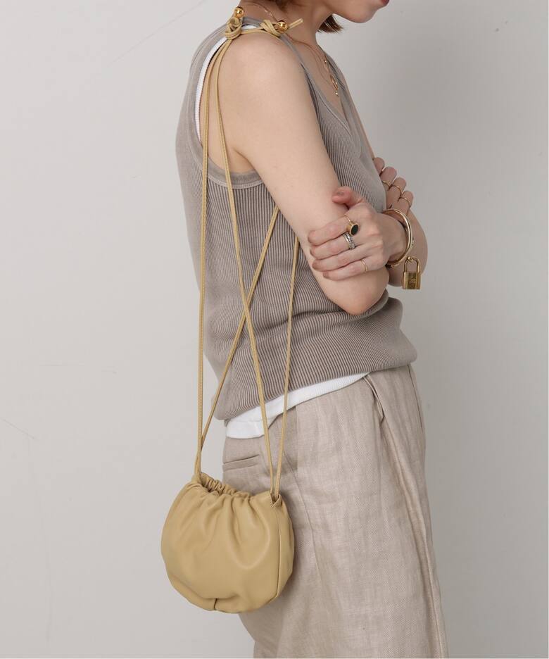 BOTTEGA VENETA/ボッテガ ヴェネタ】ミニショルダーバッグ intrecciato 