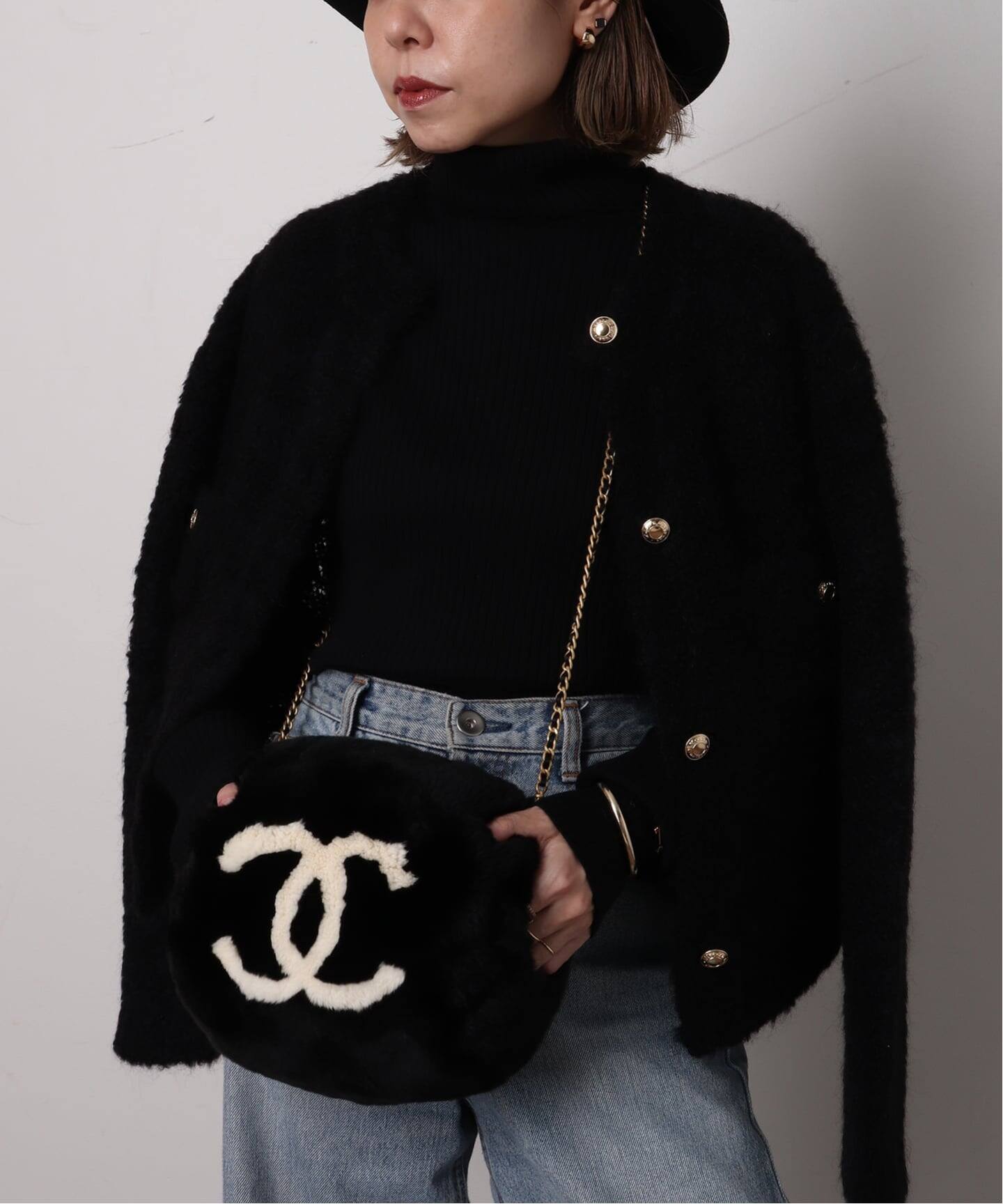 VINTAGE CHANEL/シャネル】アームウォーマーバッグ（ショルダーバッグ