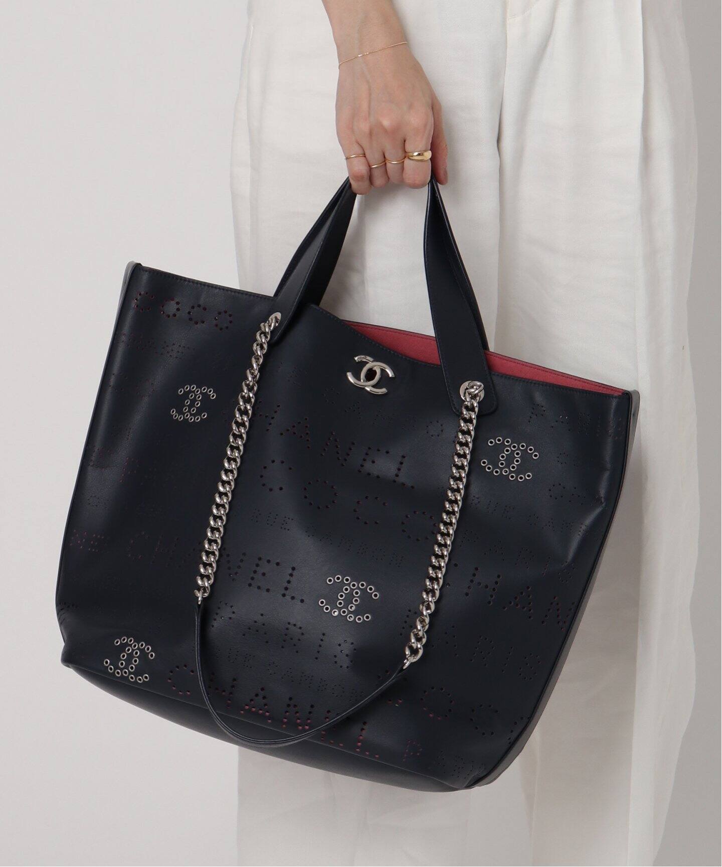 VINTAGE CHANEL/シャネル】パンチング ロゴトートバッグ（トートバッグ  