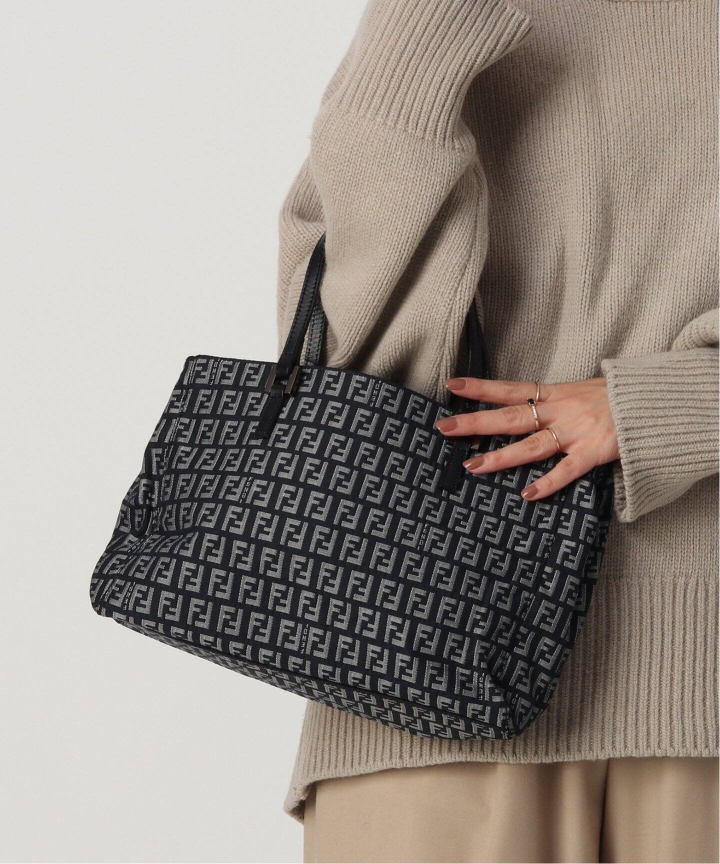極美品】FENDI トートバッグ デニム レザー ズッカ ズッキーノ 弱々 