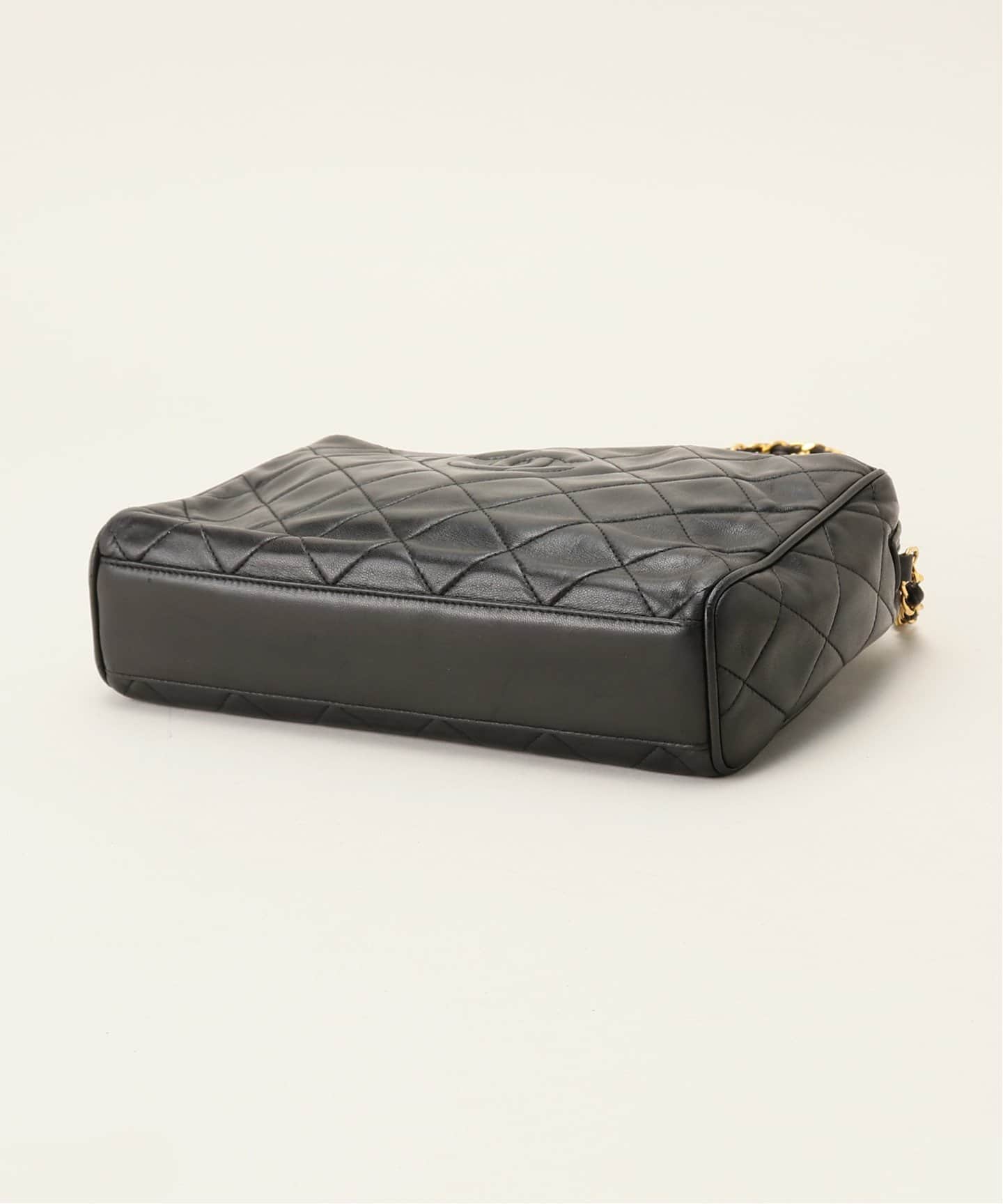 シャネルラムスキンマトラッセタッセルショルダーバッグ VINTAGE CHANEL/シャネル】マトラッセ タッセルショルダーバッグ