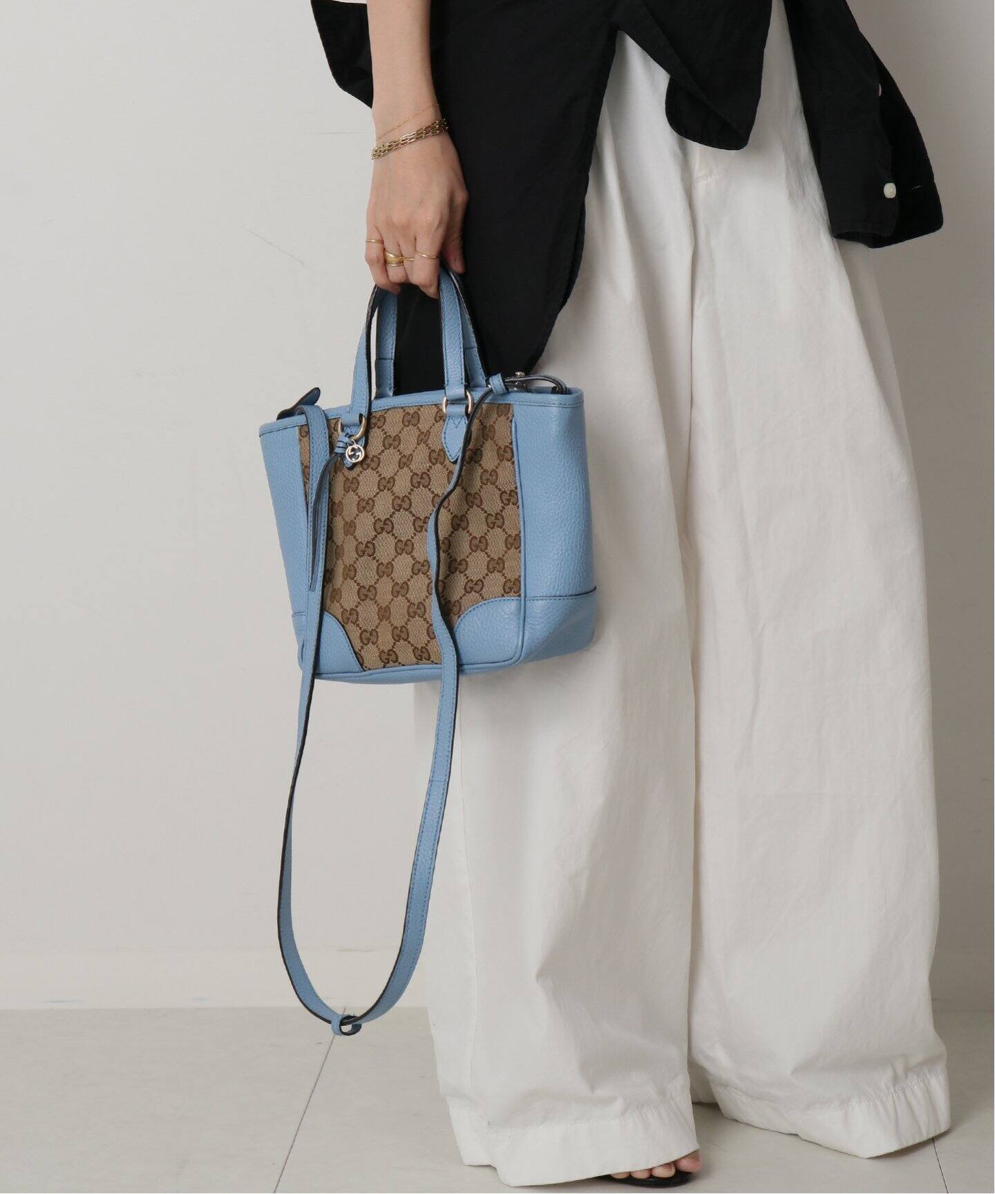 GUCCI バッグ　2way GUCCI 新品同様 グッチ ミディアム トートバッグ 2way 815214 GG