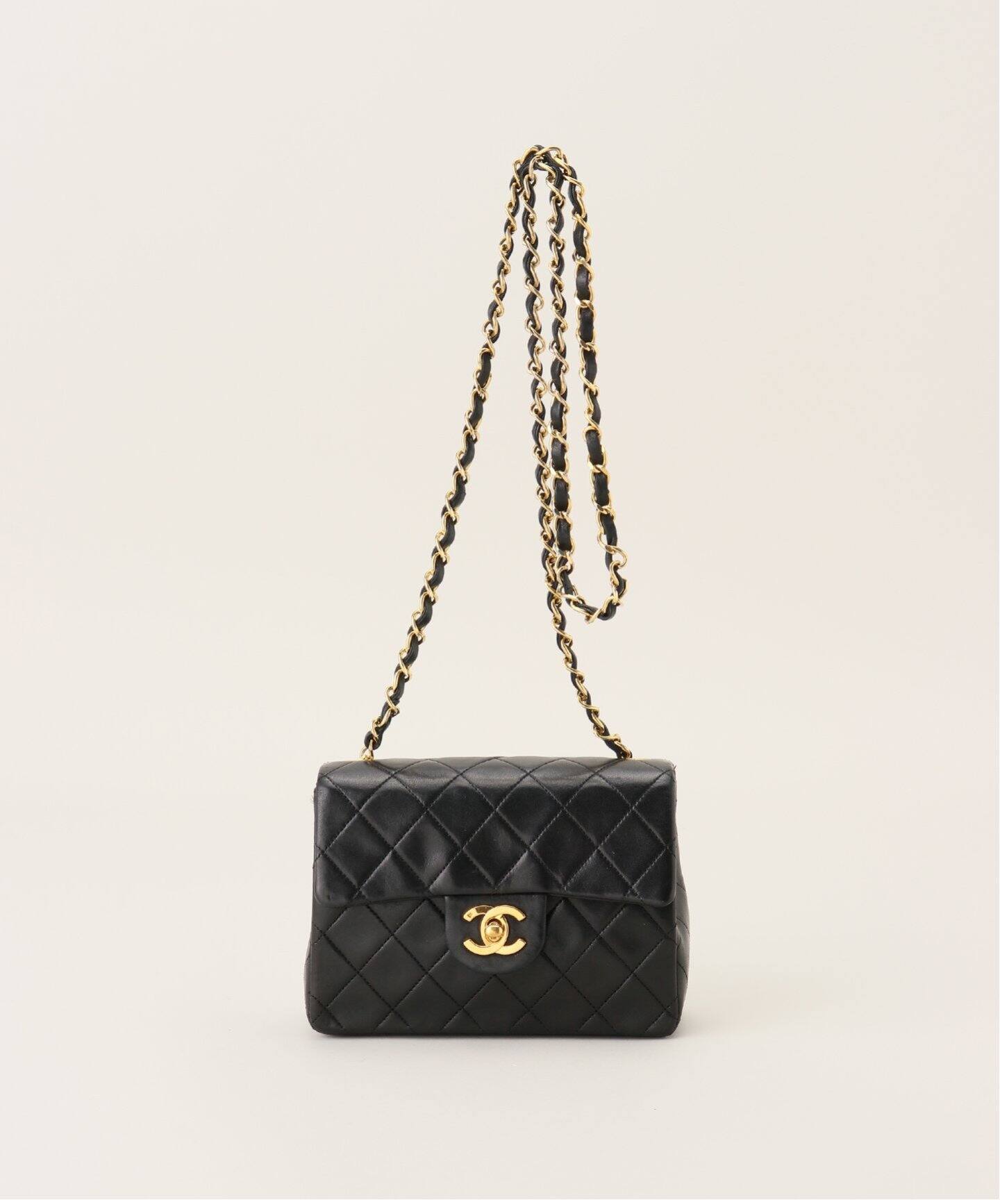 VINTAGE CHANEL/シャネル】 ミニマトラッセチェーンショルダーバッグ  