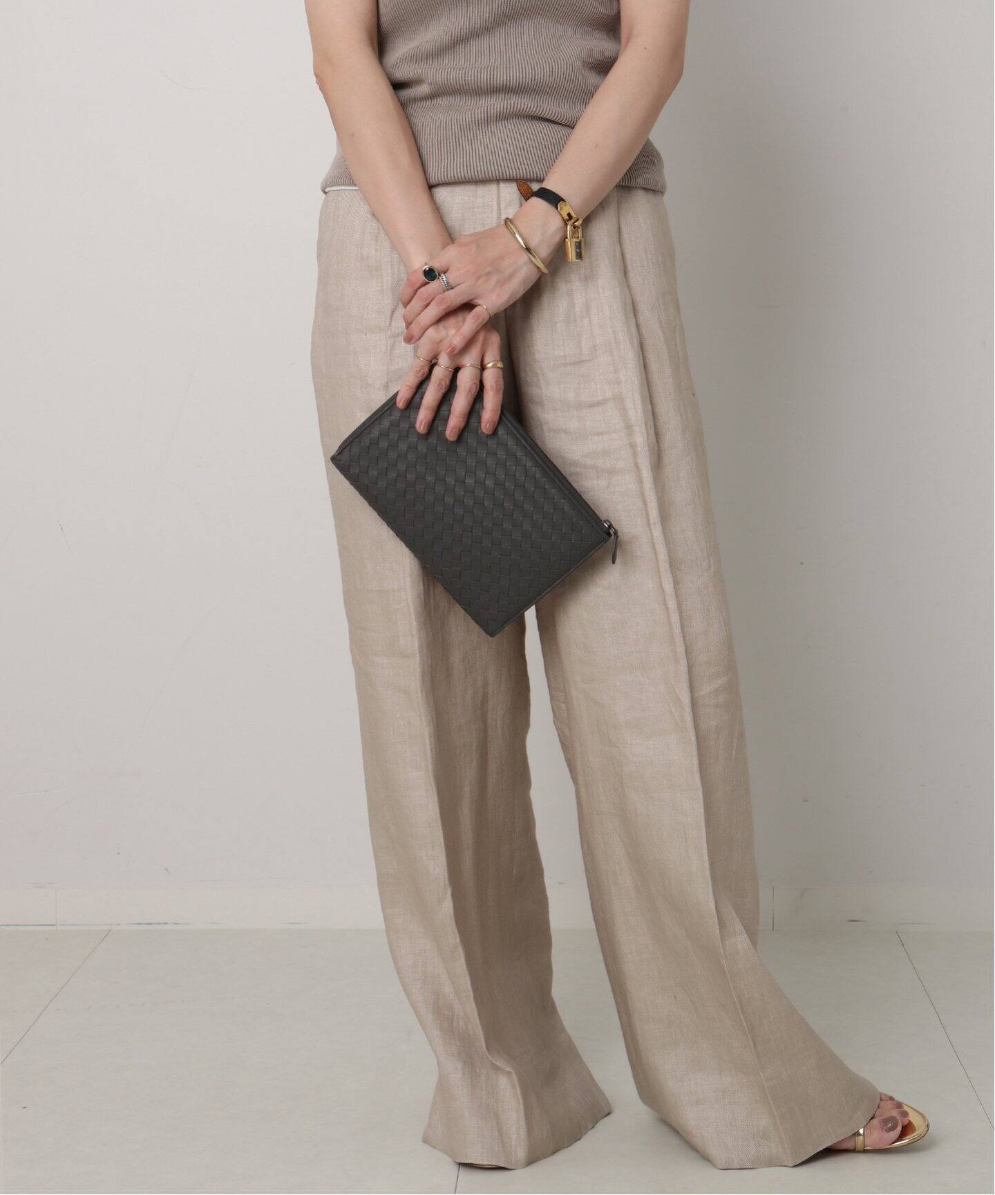 【上品エレガンス】 bottegaveneta レッツゴークラッチ BOTTEGA VENETA ボッテガヴェネタ クラッチバッグ 546882 VBM91