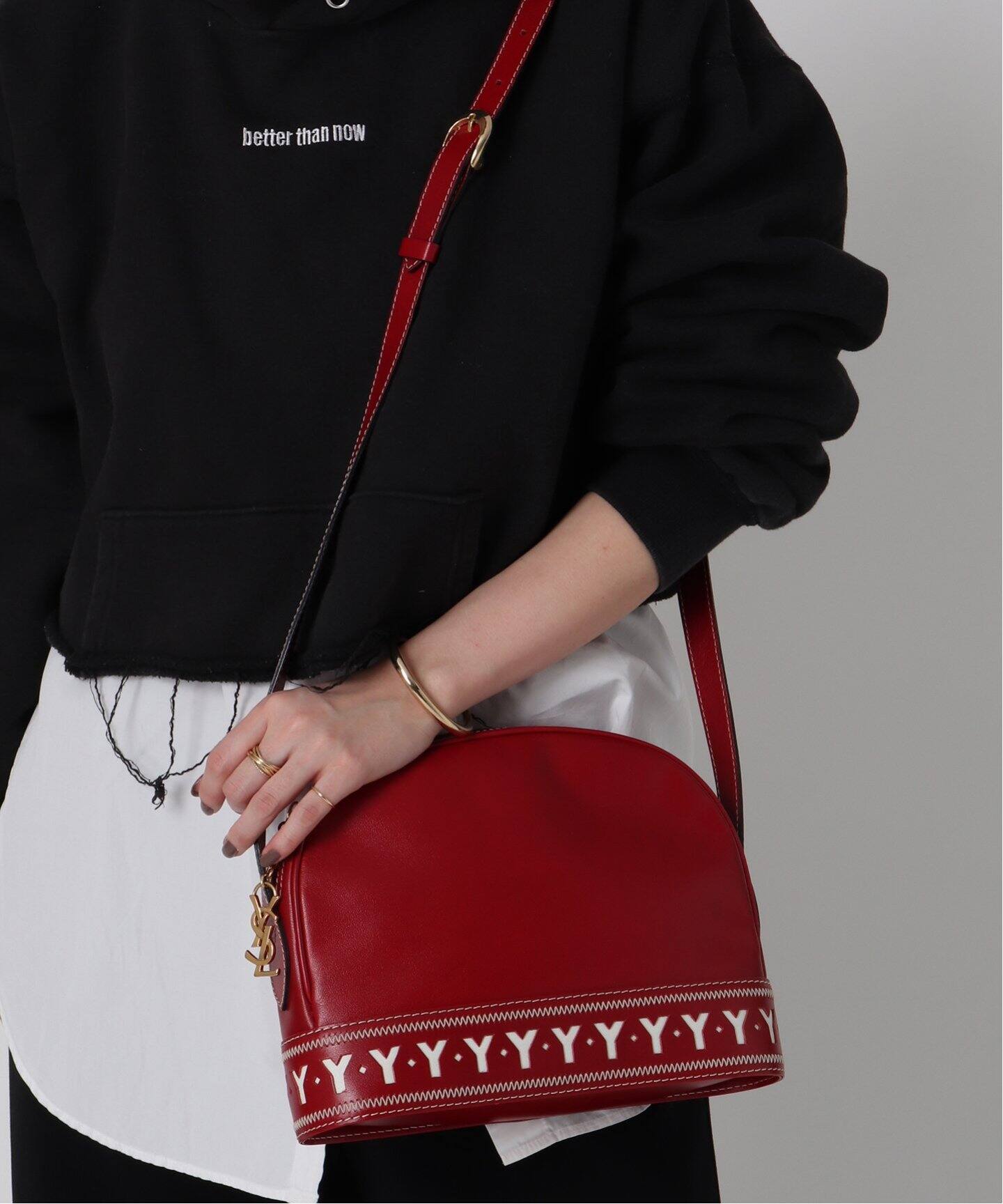VINTAGE YSL/イヴ サンローラン】ショルダーバッグ（ショルダーバッグ 
