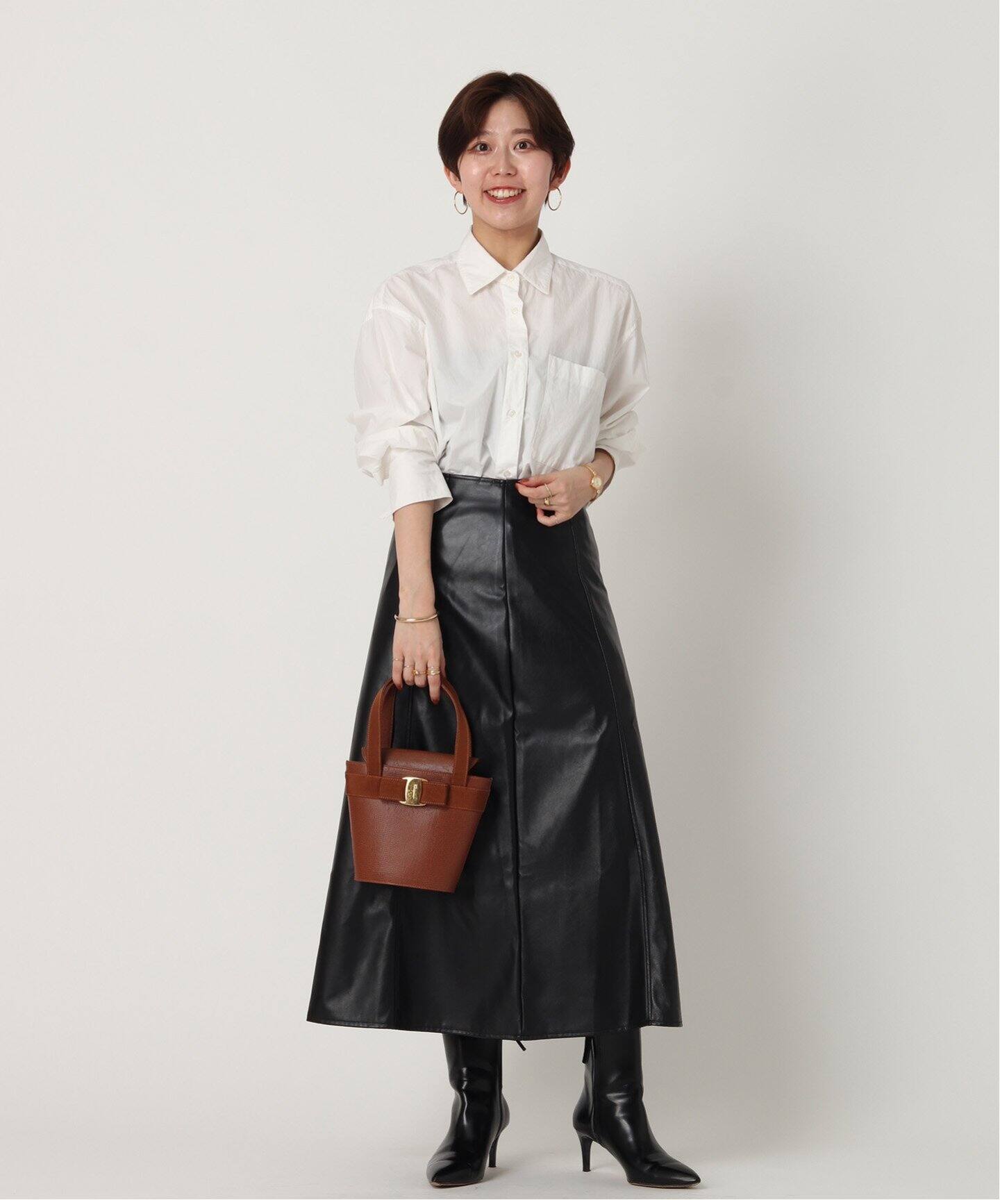 VINTAGE FERRAGAMO/フェラガモ】Vara バケットハンドバッグ 