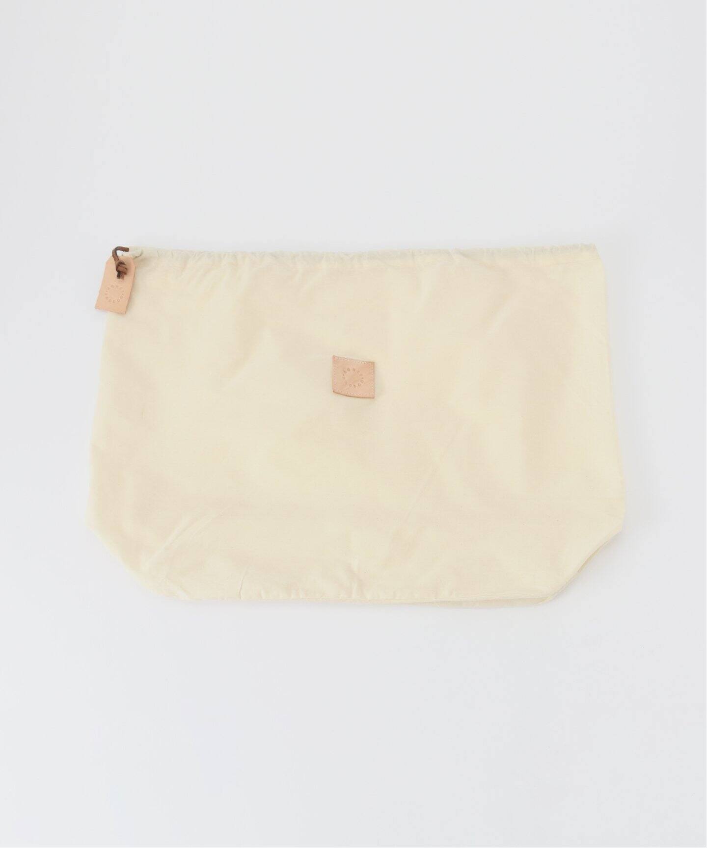 AGNES BADDOO & HTC 】別注 