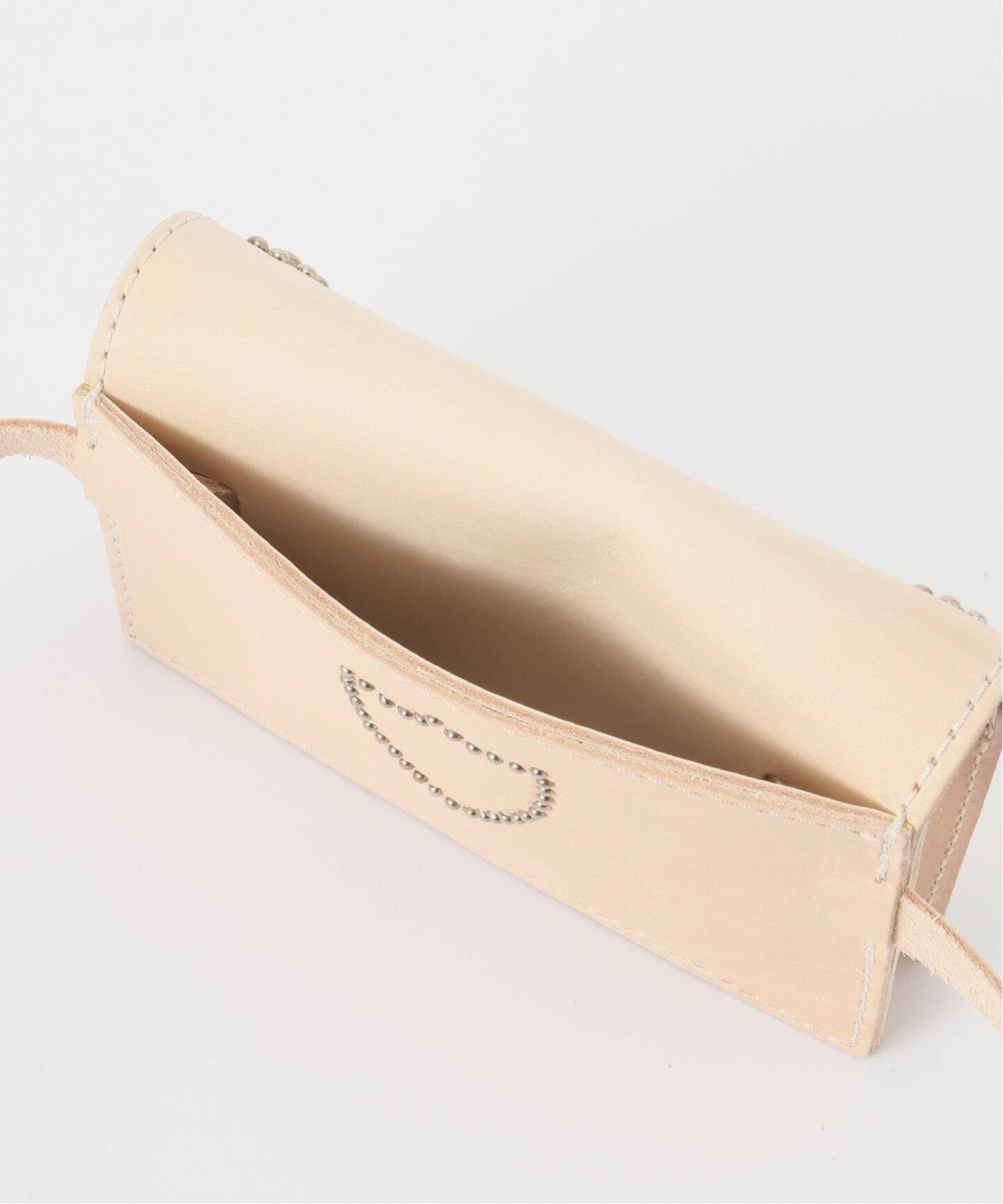 AGNES BADDOO & HTC 】別注 